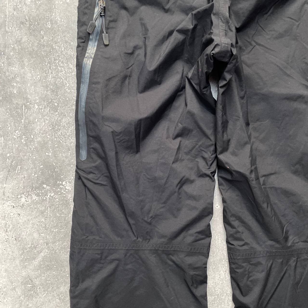 Nike ACG Vintage 2000s Nike ACG Storm Fit Ski Pants Women’s Black Size 28" / US 6 / IT 42 - 19 Thumbnail