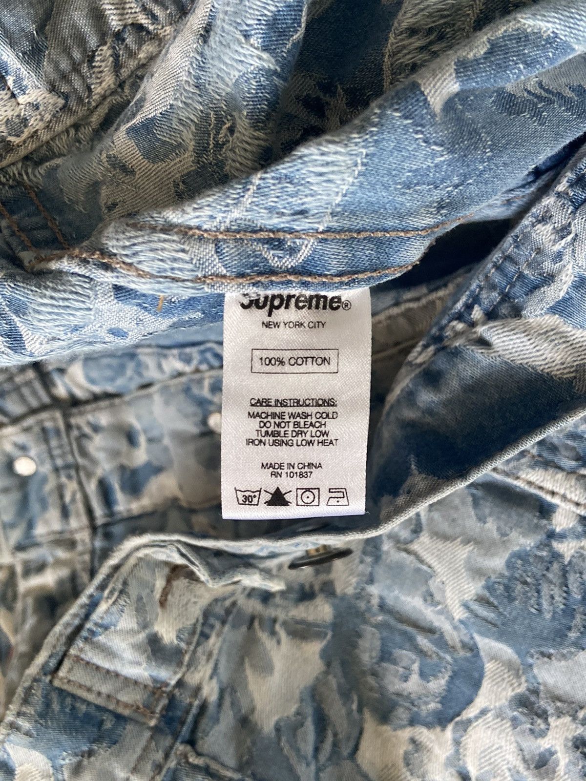 Supreme Supreme Cherub Denim Trucker Jacket FW16 Angels Size US L / EU 52-54 / 3 - 5 Thumbnail