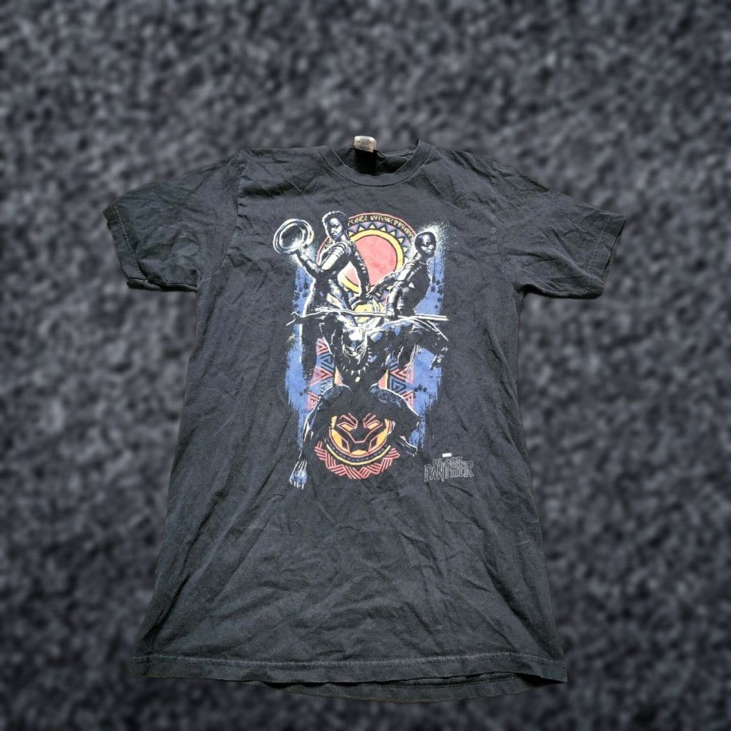 Vintage Womens S Black Panther Marvel Tee Fifth Sun T-shirt Size S / US 4 / IT 40 - 1 Thumbnail