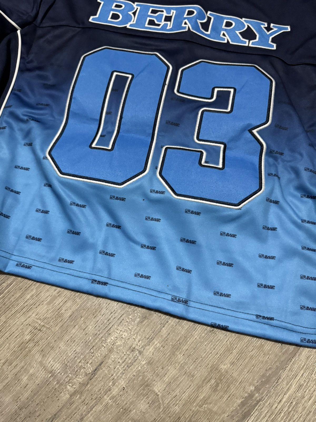 The GV Gallery GV Gallery Raspberry Hills Legend Jersey Size Small Size US S / EU 44-46 / 1 - 6 Thumbnail