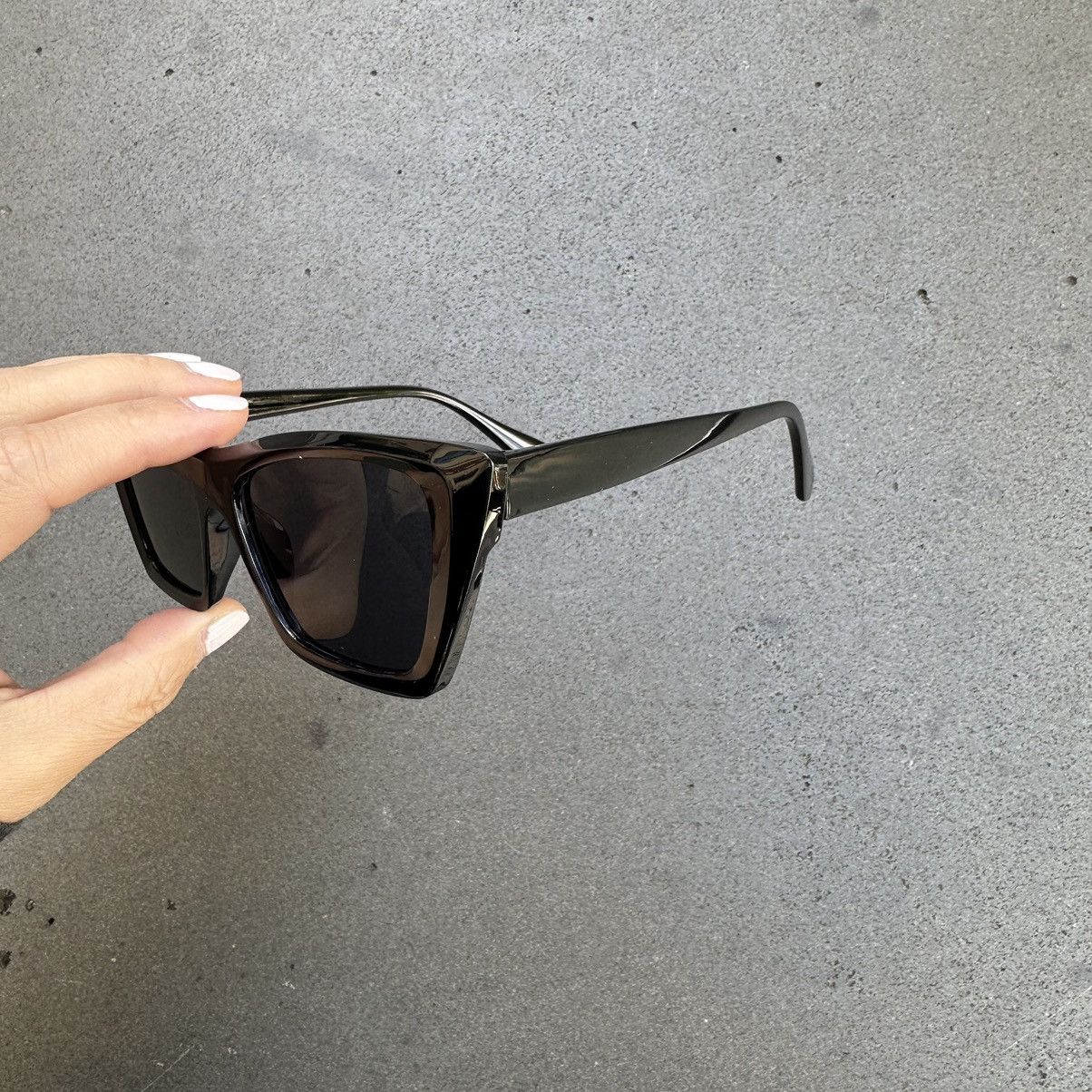 Other SUNGLASSES BRAND NEW CLASSIC RETRO VINTAGE LE97140-01 Size ONE SIZE - 2 Thumbnail