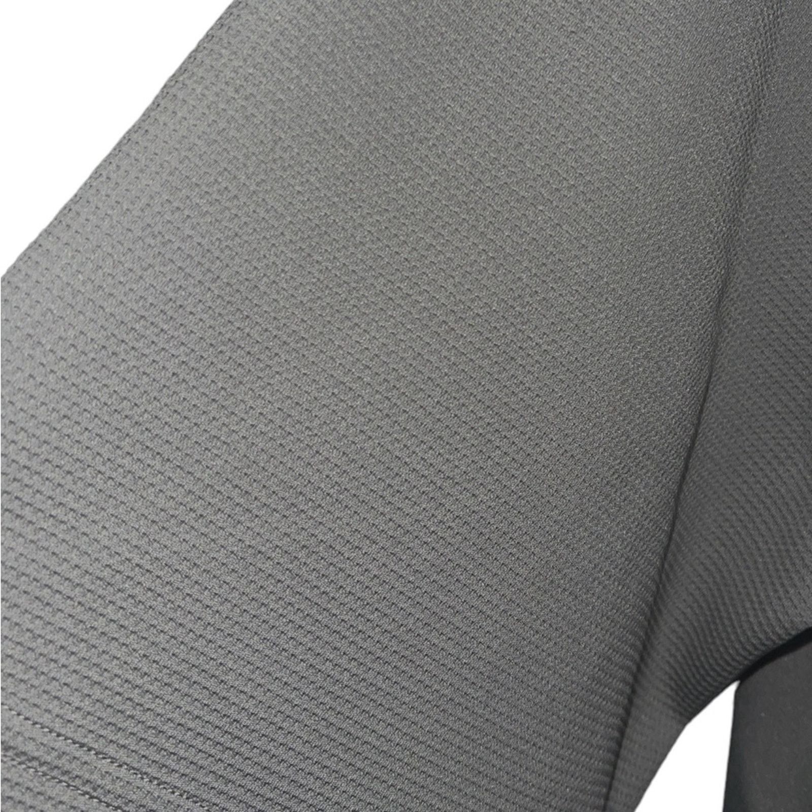 Haggar COOL 18 BY HAGGER Performance Wear Gray Golf Polo Sz XL Size US XL / EU 56 / 4 - 5 Thumbnail
