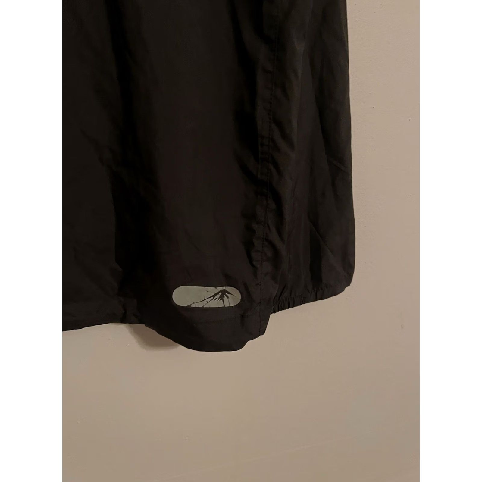 Asics ASICS Motion Fujitrail Black Yellow Full Zip Hood Windbreaker Jacket Women's XL Jacket Windbreaker Running Outdoor XS? Size XL / US 12-14 / IT 48-50 - 5 Thumbnail