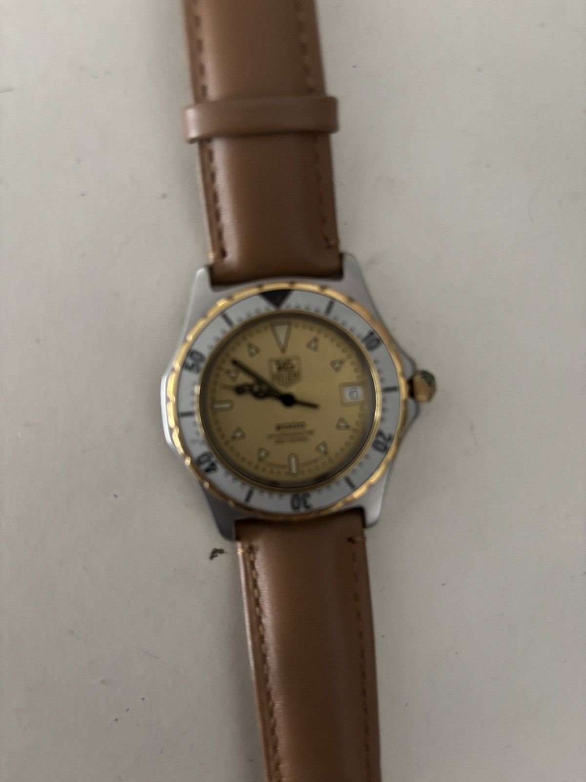 Other Vintage Tag Heueur Watch Size 34 - 3 Thumbnail