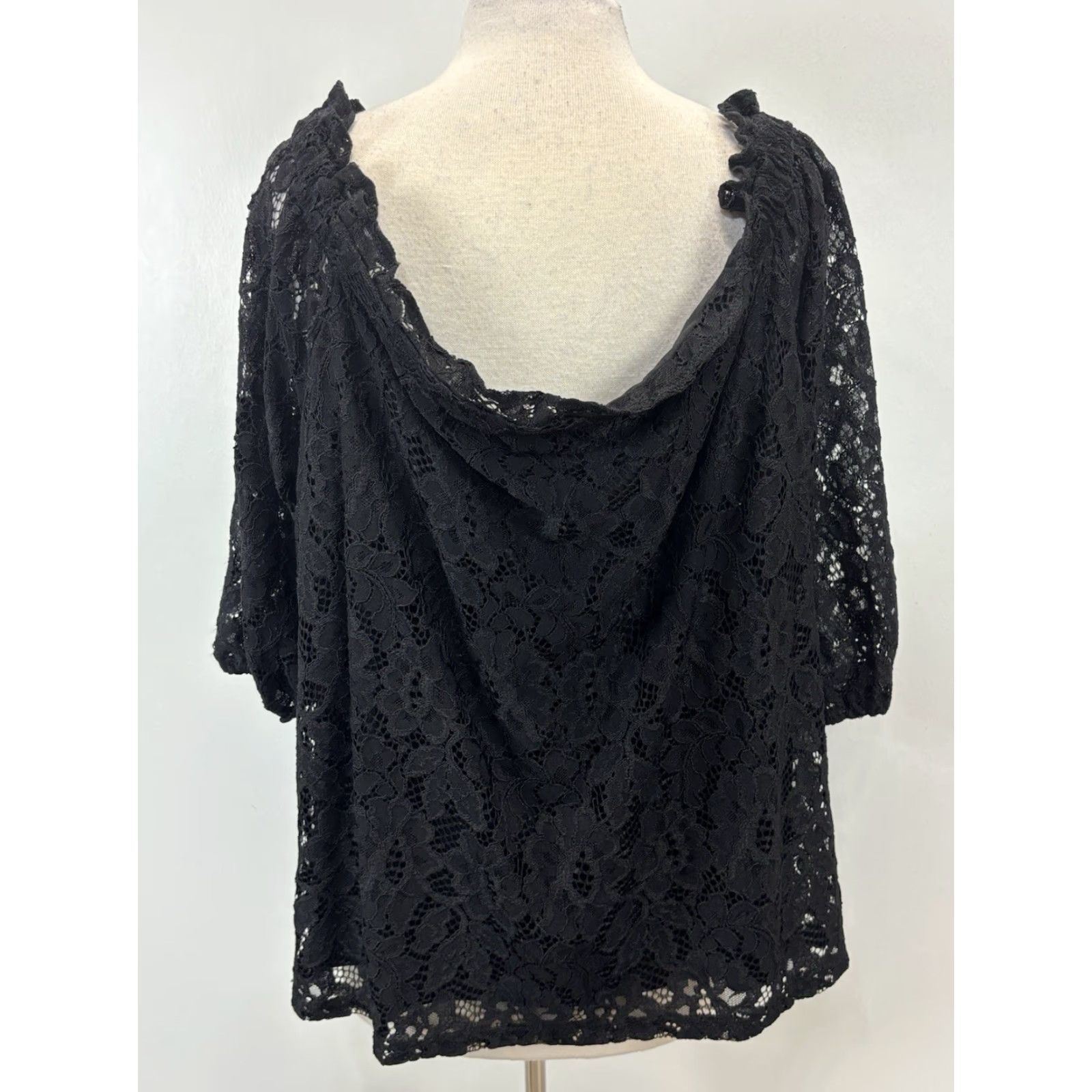 Vintage Lane Bryant Women's Plus Size 22/24 Off The Shoulder Lace Blouse Black Goth Shirt Size 3XL / US 20-22 - 3 Thumbnail