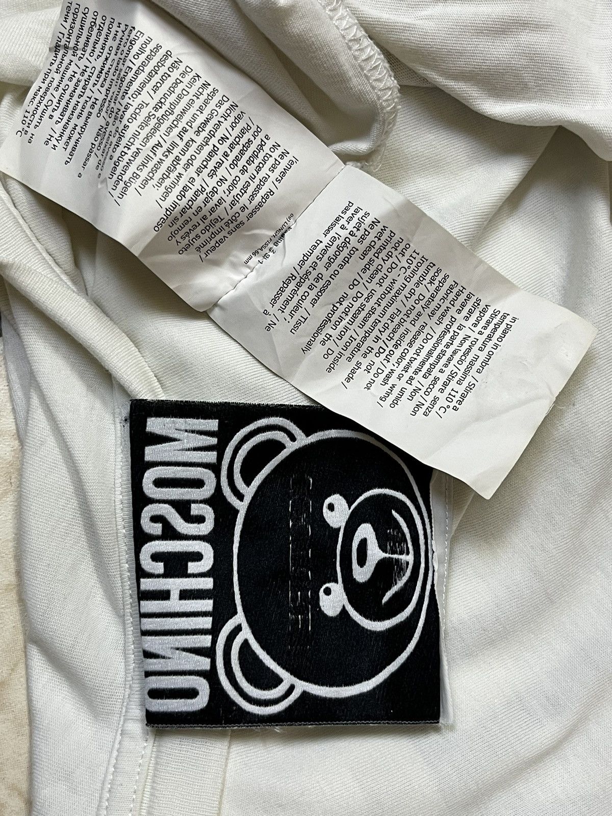 Moschino AUTHENTIC MOSCHINO SAFETY PIN TEDDY BEAR T SHIRT Size US L / EU 52-54 / 3 - 8 Thumbnail