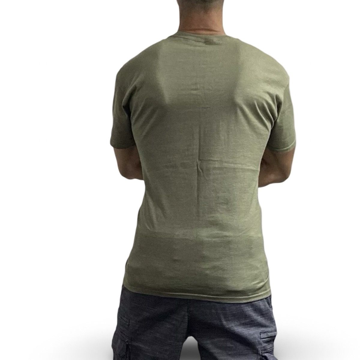 Fruit Of The Loom Fruit of the Loom Platinum T Shirt Size Large Size US L / EU 52-54 / 3 - 3 Thumbnail