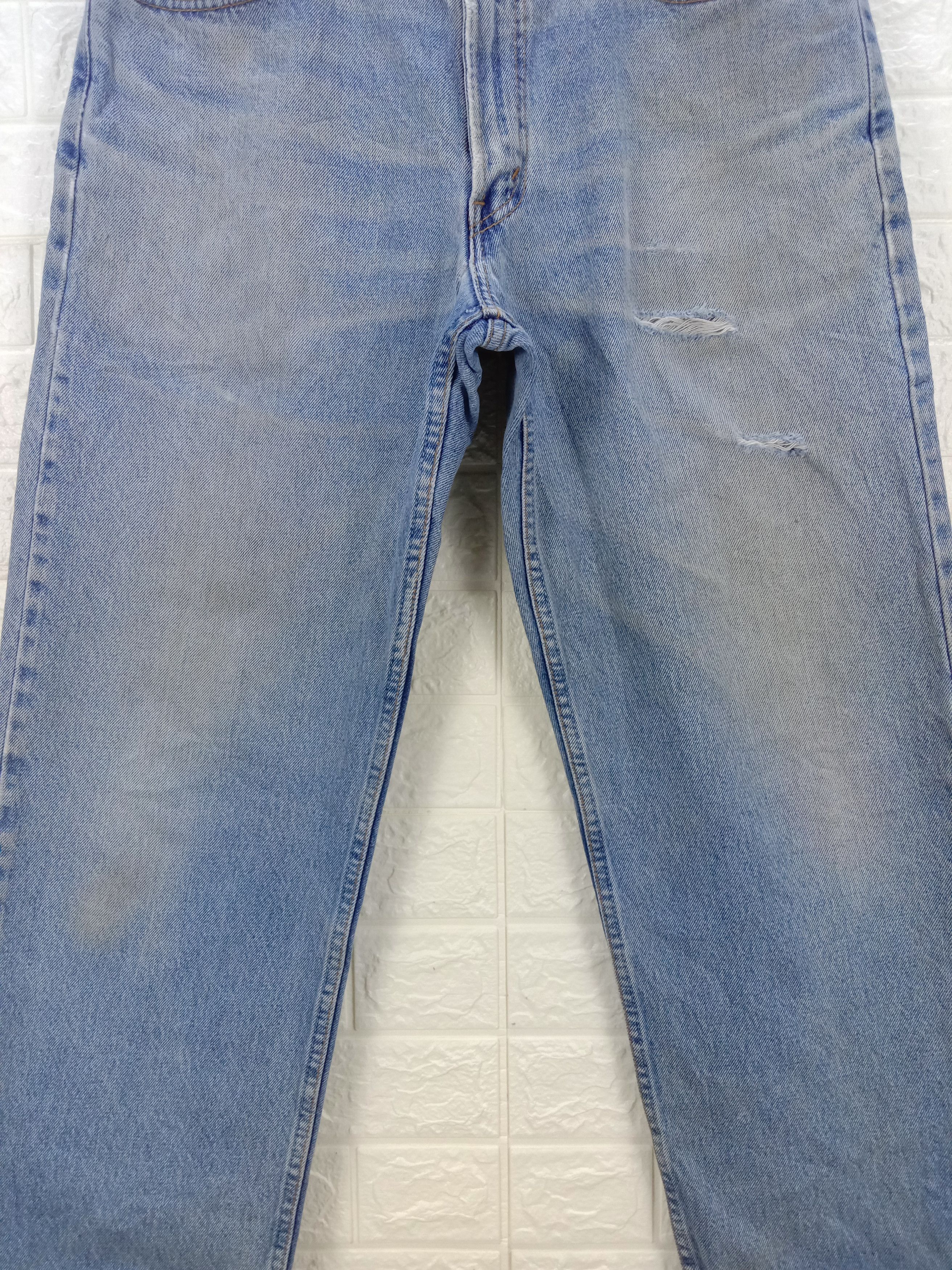Levi's Vintage Levi's 550 Jeans Relaxed Fit Tapered Leg Denim Size US 33 - 3 Thumbnail