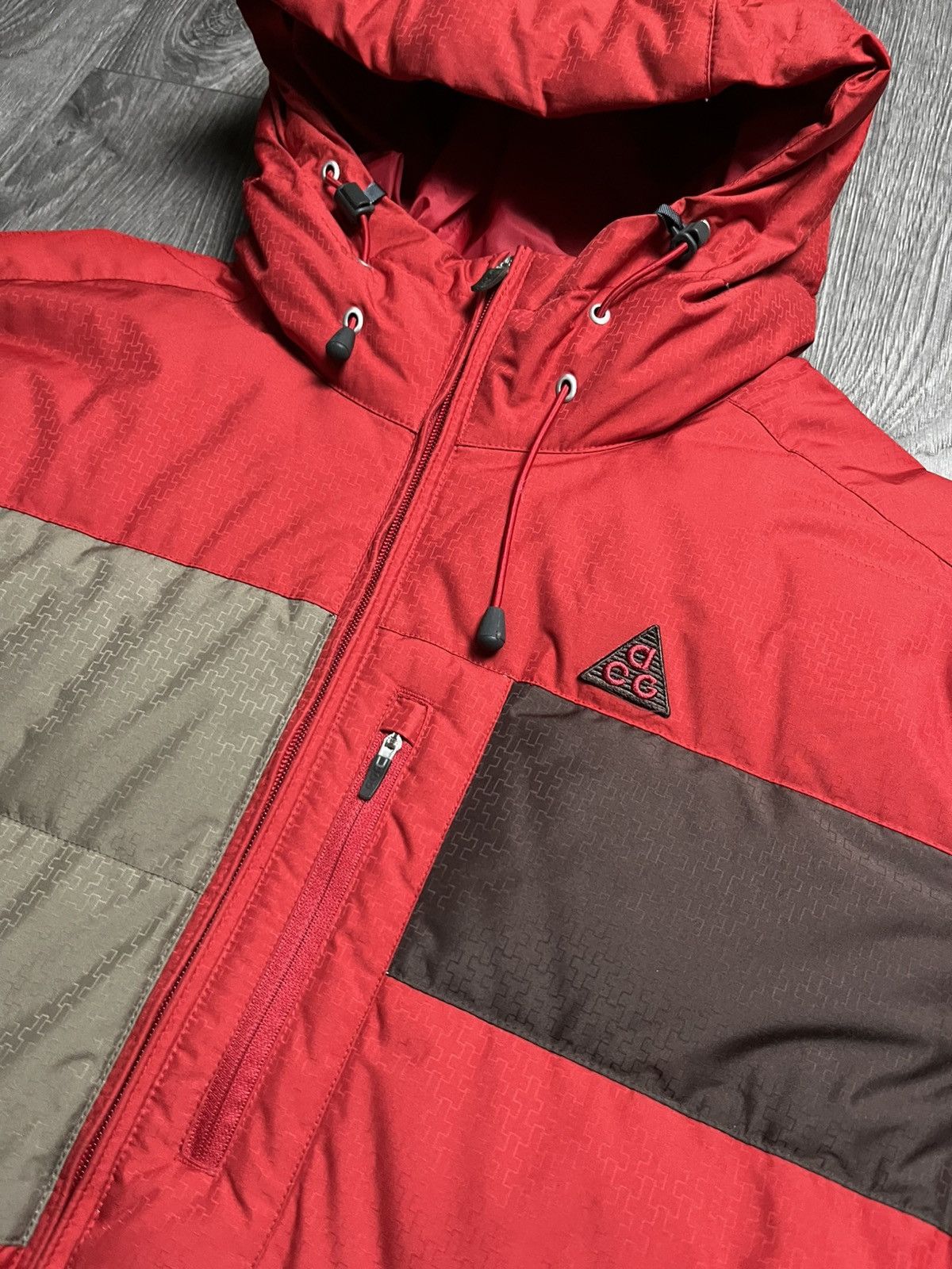 Nike ACG Vintage Nike ACG 550 Goose Down Puffer Jacket Red Gorpcore Size US XL / EU 56 / 4 - 6 Thumbnail