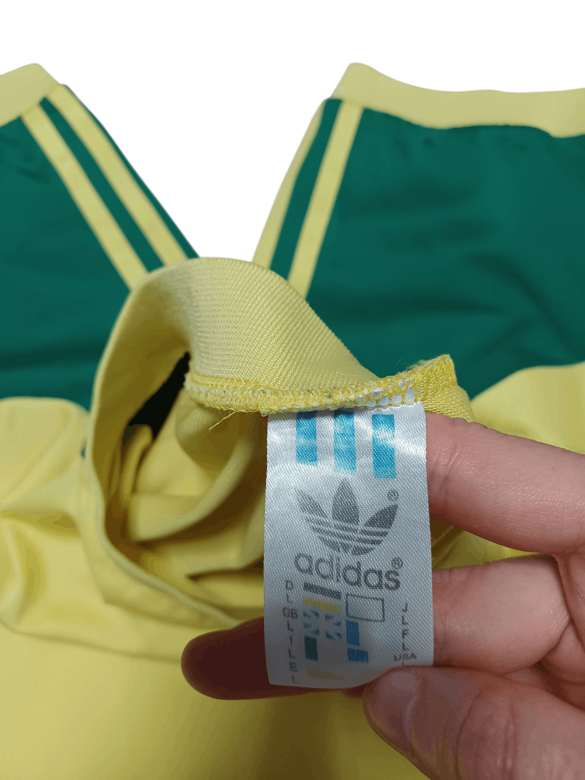 Adidas ADIDAS WALES 1982 VINTAGE RARE SOCCER JERSEY Size US L / EU 52-54 / 3 - 4 Thumbnail
