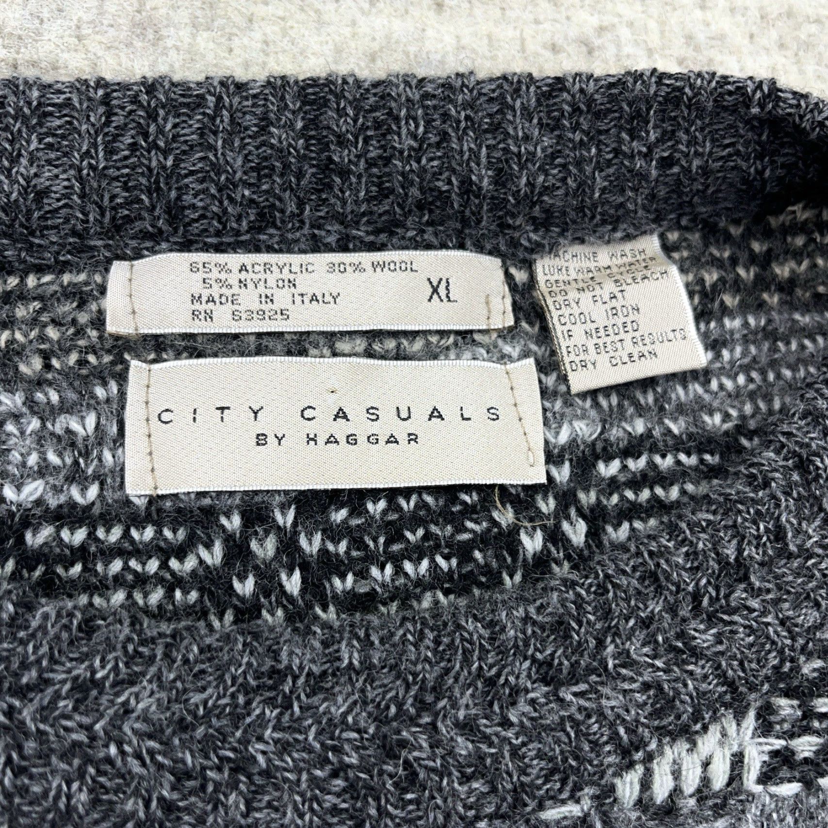 Vintage VINTAGE Hagger Sweater Men XL Gray Wool Blend Geometric Knit 80s 90s Retro Grunge Cosby Grandpa Pullover Knit Size US XL / EU 56 / 4 - 5 Thumbnail