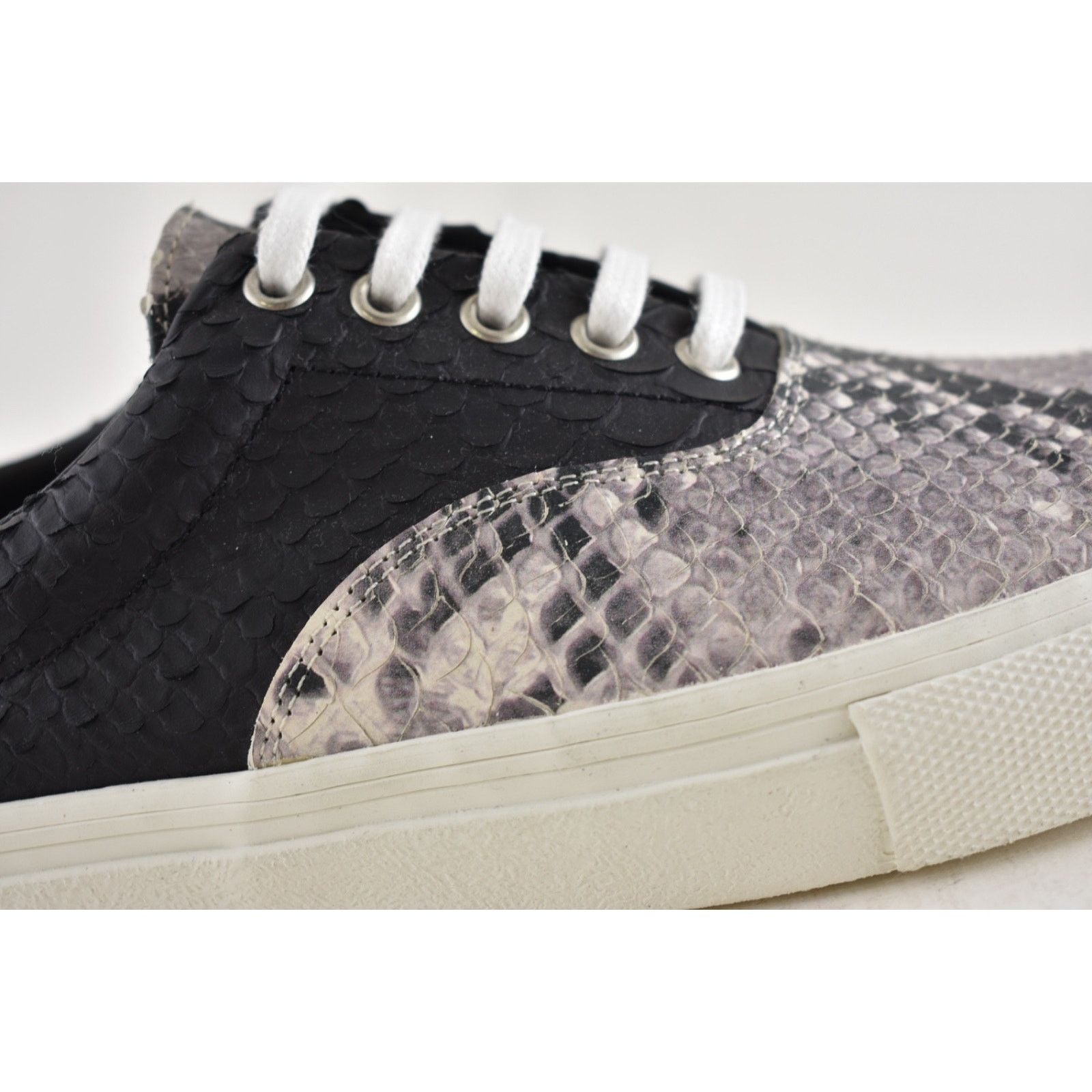 Amiri Amiri Mens Black Grey Python Snakeskin Lace Up Low Top 44 11 Size US 11 / EU 44 - 6 Thumbnail