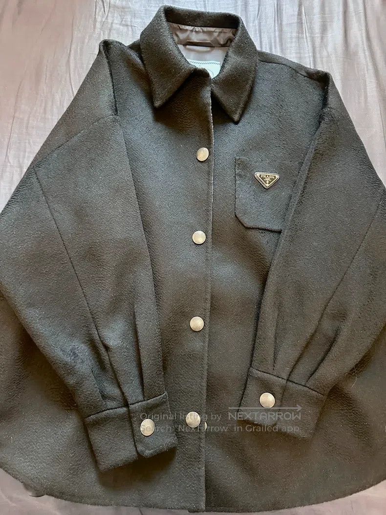Prada Prada Black woollen jacket Size XS / US 0-2 / IT 36-38 - 1 Thumbnail