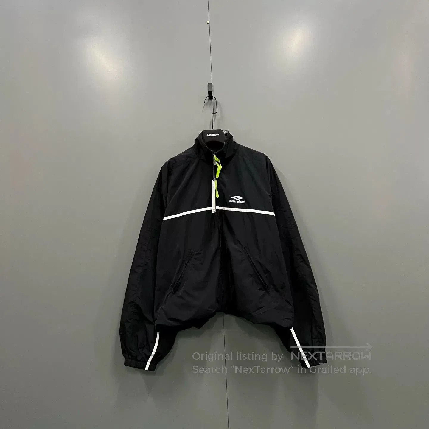 Balenciaga Balenciaga Black Embroidered Logo Jacket. Size US XS / EU 42 / 0 - 1 Thumbnail