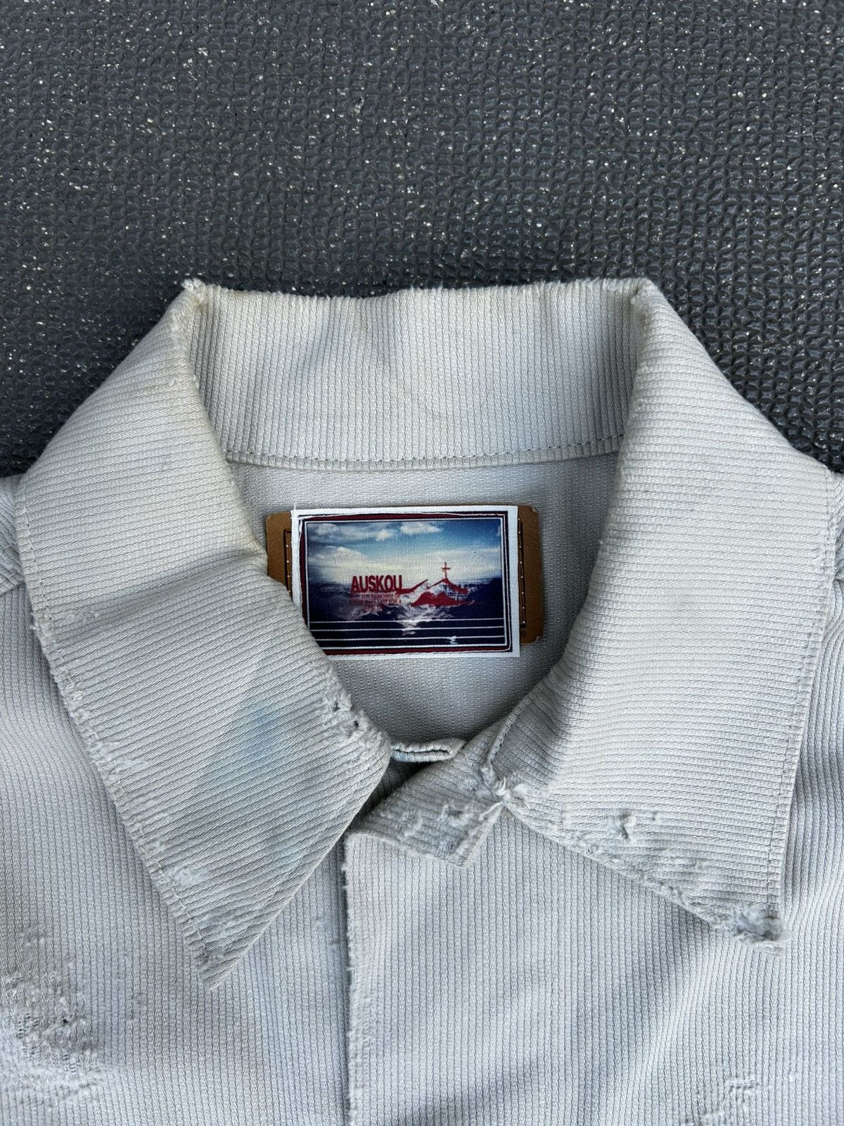 Levi's Auskou les six distressed levi’s corduroy trucker jacket Size US M / EU 48-50 / 2 - 3 Thumbnail