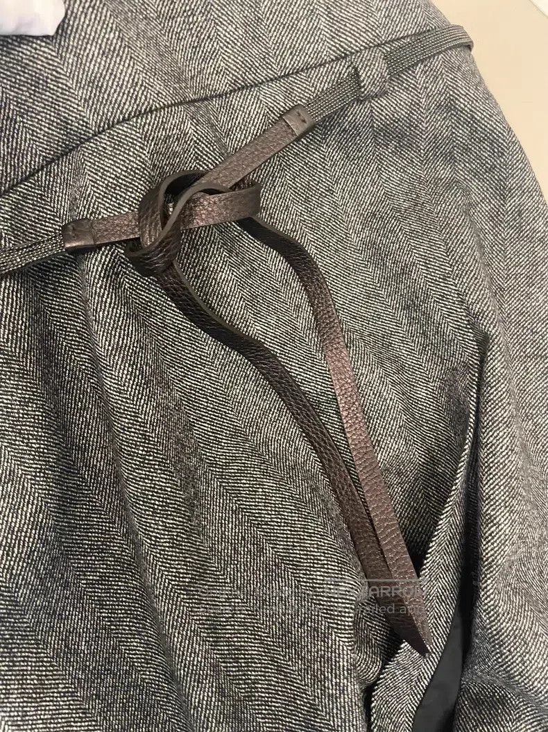 Brunello Cucinelli Brunello Cucinelli Dark Grey Beaded New Wool Skirt Size 28" / US 6 / IT 42 - 9 Thumbnail