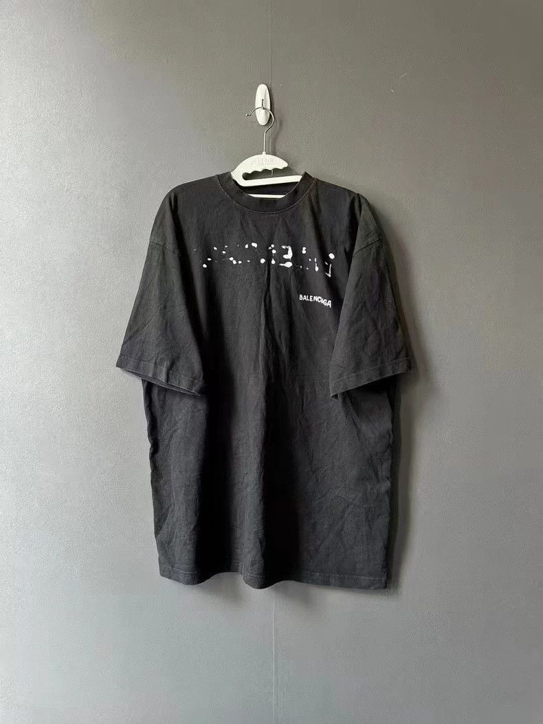 Balenciaga Balenciaga Graffiti short sleeves Size US S / EU 44-46 / 1 - 2 Thumbnail