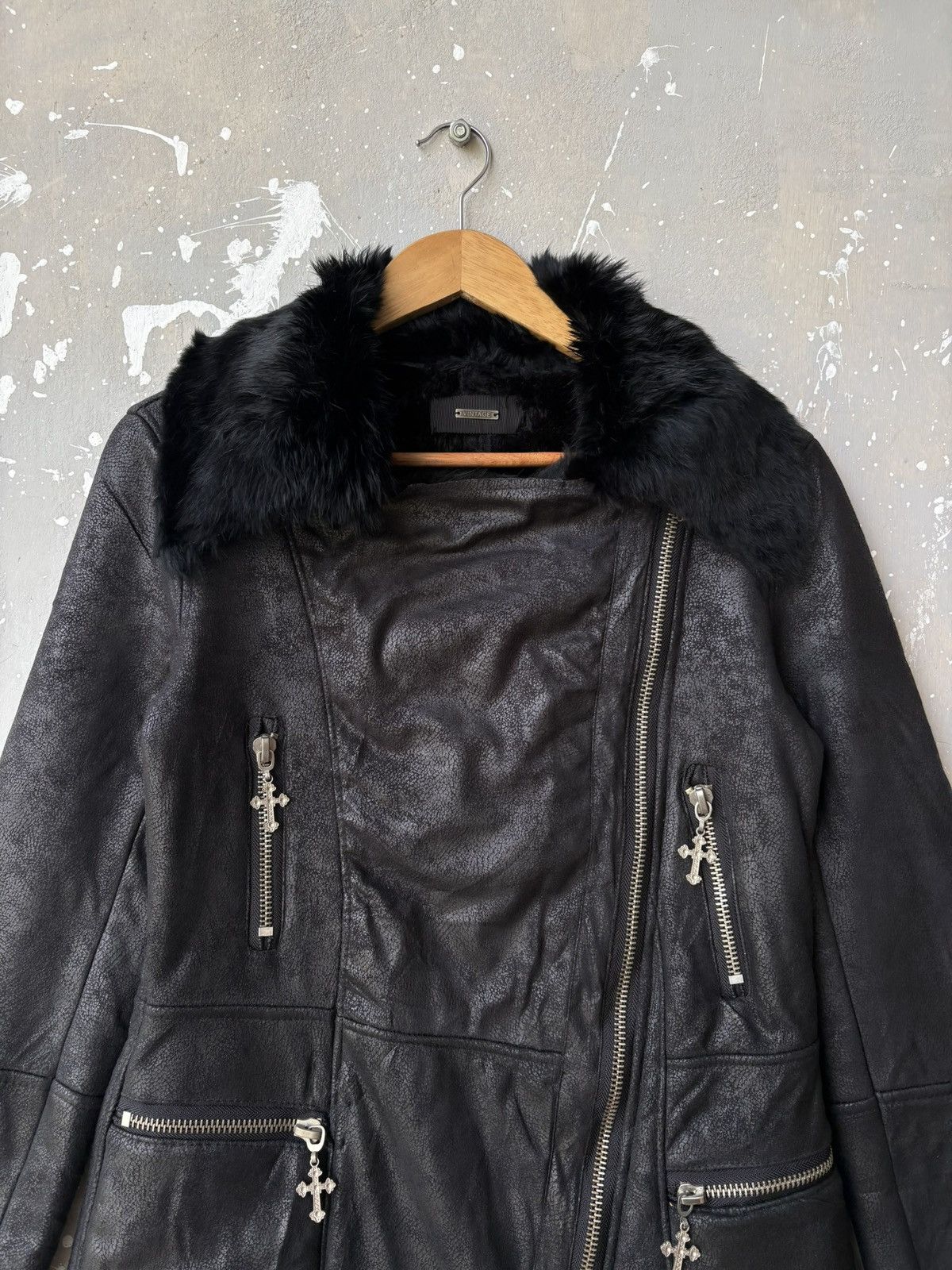 Japanese Brand Malibu Designs Rabbit Fur Lined Coat Asymmetrical Zip Gothic Size US M / EU 48-50 / 2 - 1 Thumbnail