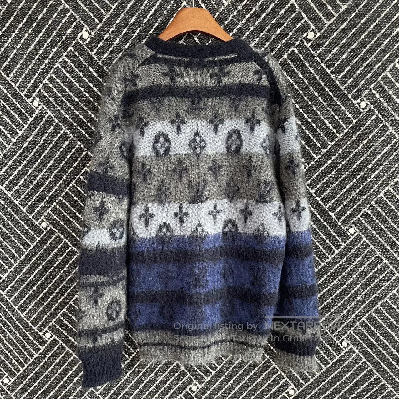 Louis Vuitton Multi-Color Patterned Cardigan Size M. Size US M / EU 48-50 / 2 - 2 Thumbnail
