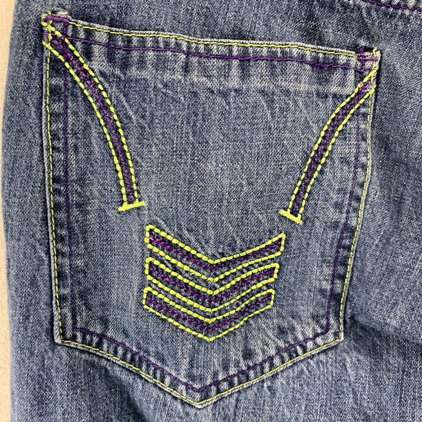 Vintage Vintage Men’s Y2K Skater Jeans Wide-Leg 35x33 Denim Blue Neon Green Purple Stitching Size US 34 / EU 50 - 3 Thumbnail