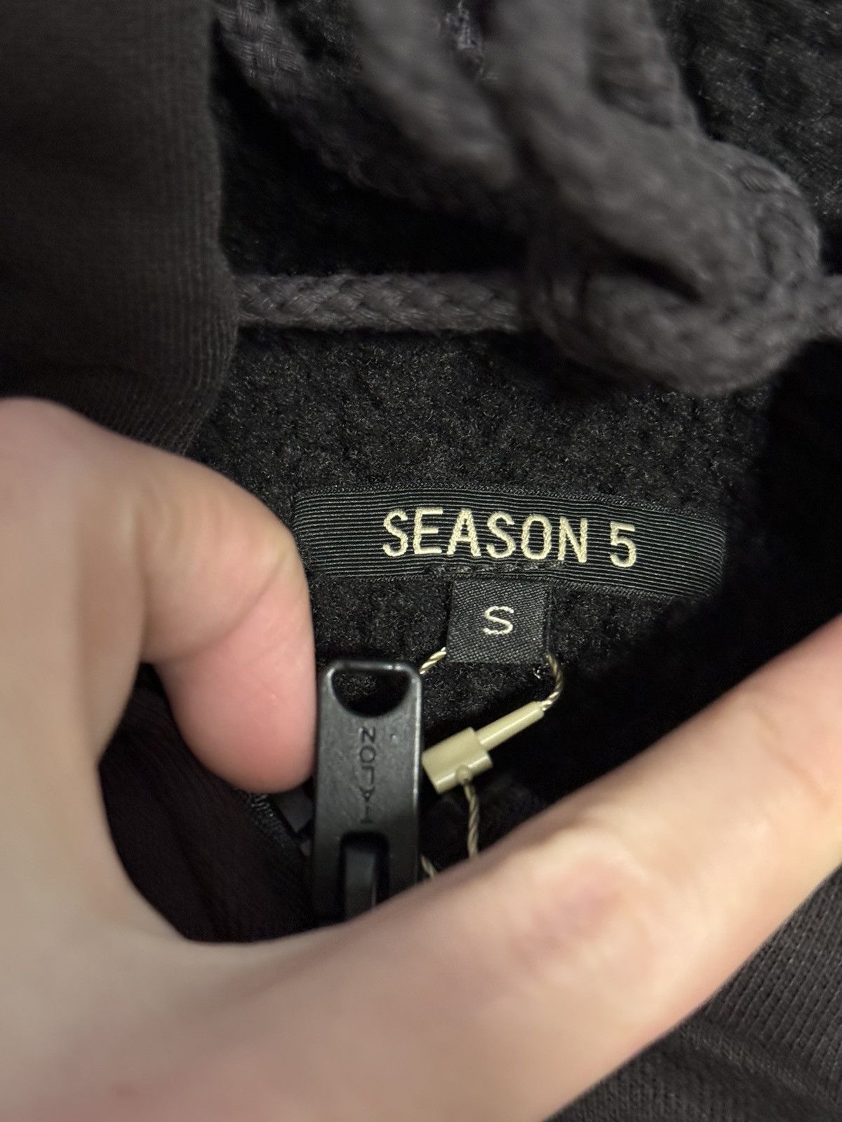 Yeezy yeezy season 5 sherpa reversible zip up hooded sweatshirt Size US S / EU 44-46 / 1 - 4 Thumbnail