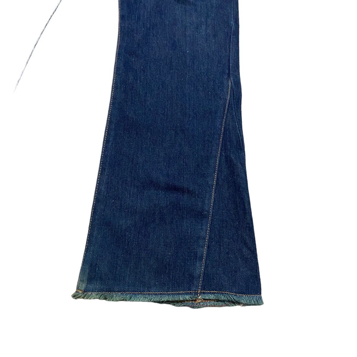 Edwin Vintage Edwin Denim Flare Jeans Tribal Embroidery Size US 32 / EU 48 - 8 Thumbnail