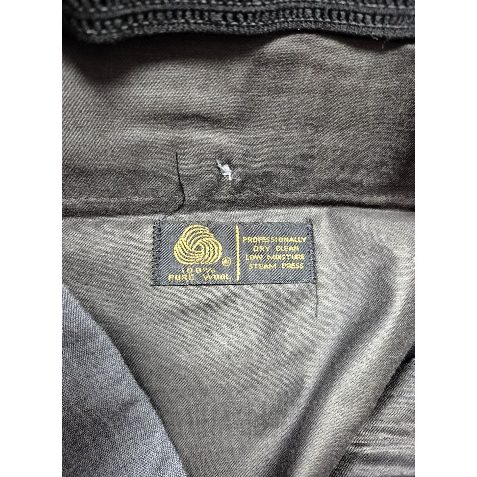 Vintage Sansabelt Mens Dress Pants 36x36 Gray Wool Pleated Straight Unhemmed Pants Mens Regular Wool Dress Pants Gray Size US 36 / EU 52 - 4 Thumbnail