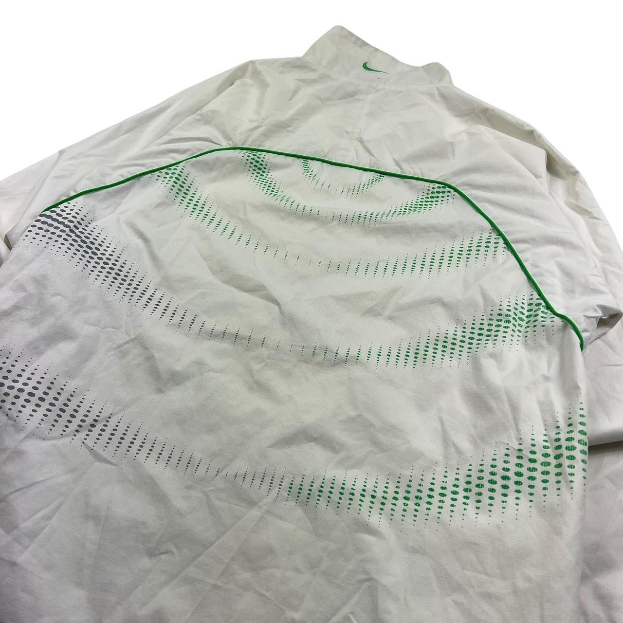 Nike Vintage 2000s Nike TN Track Jacket White & Green - Medium Size US M / EU 48-50 / 2 - 4 Thumbnail