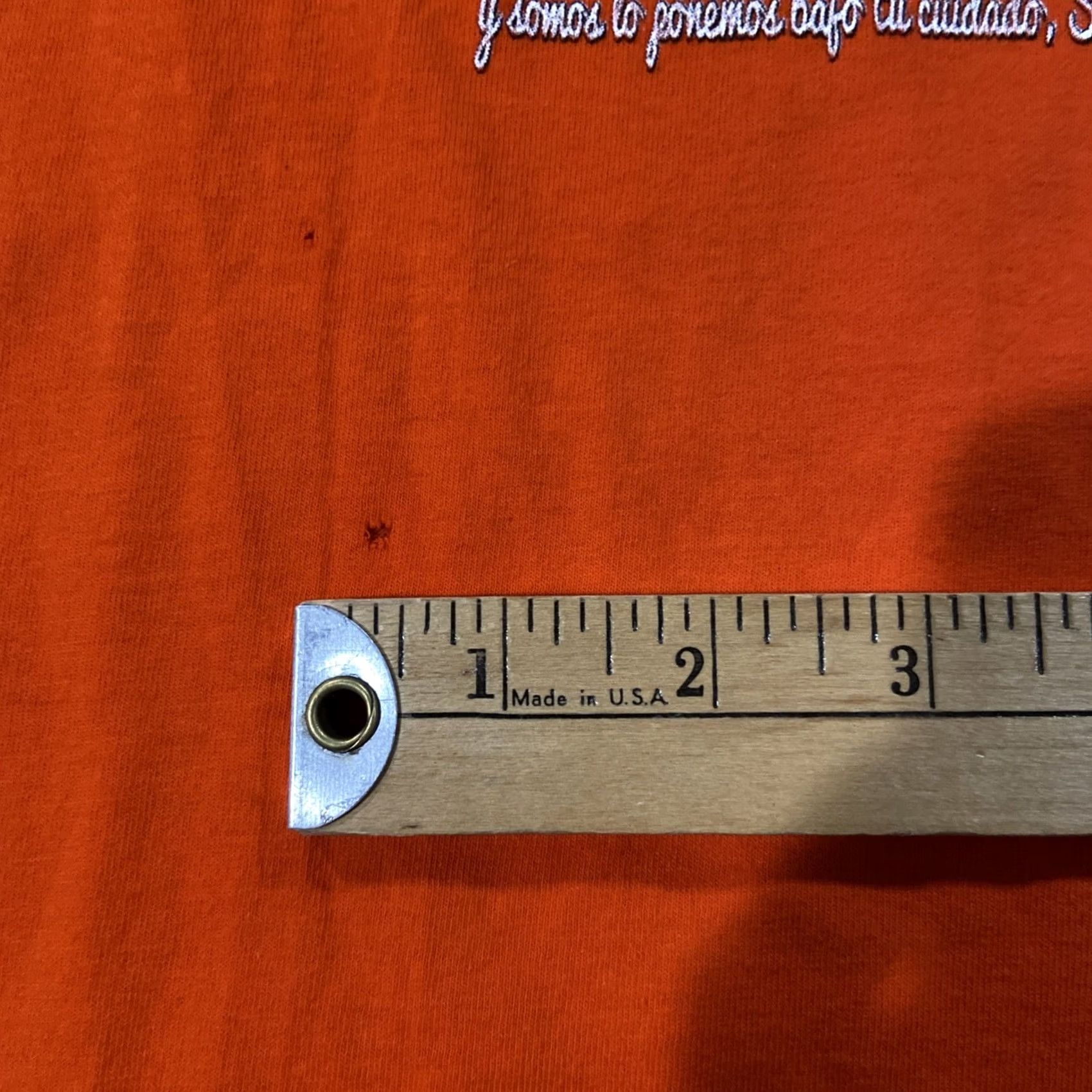 Vintage VIRGEN DE GUADALUPE T-SHIRT M Orange Glitter Graphic Print Shirt Mens M Guadalupe Virgen 90s (adjust if needed) Size US M / EU 48-50 / 2 - 6 Thumbnail