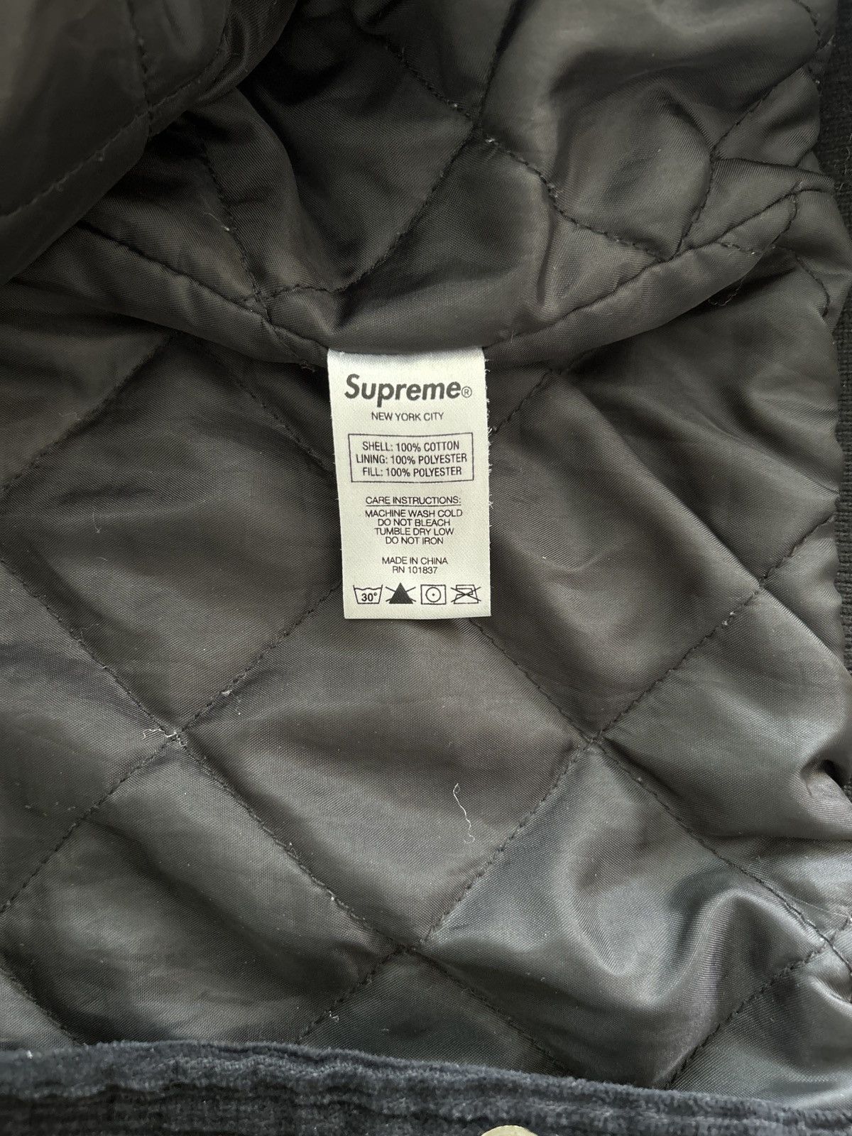 Supreme supreme old english corduroy ss 2018 Size US M / EU 48-50 / 2 - 5 Thumbnail