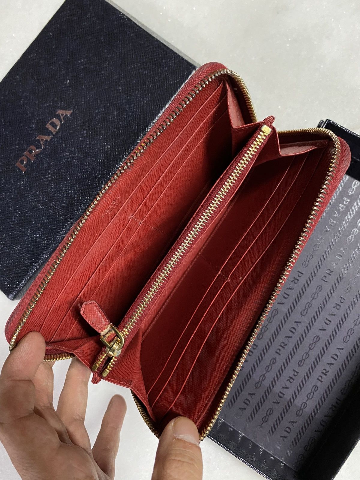Prada Prada Red Womens Leather Long Wallet Preowned Size ONE SIZE - 6 Thumbnail