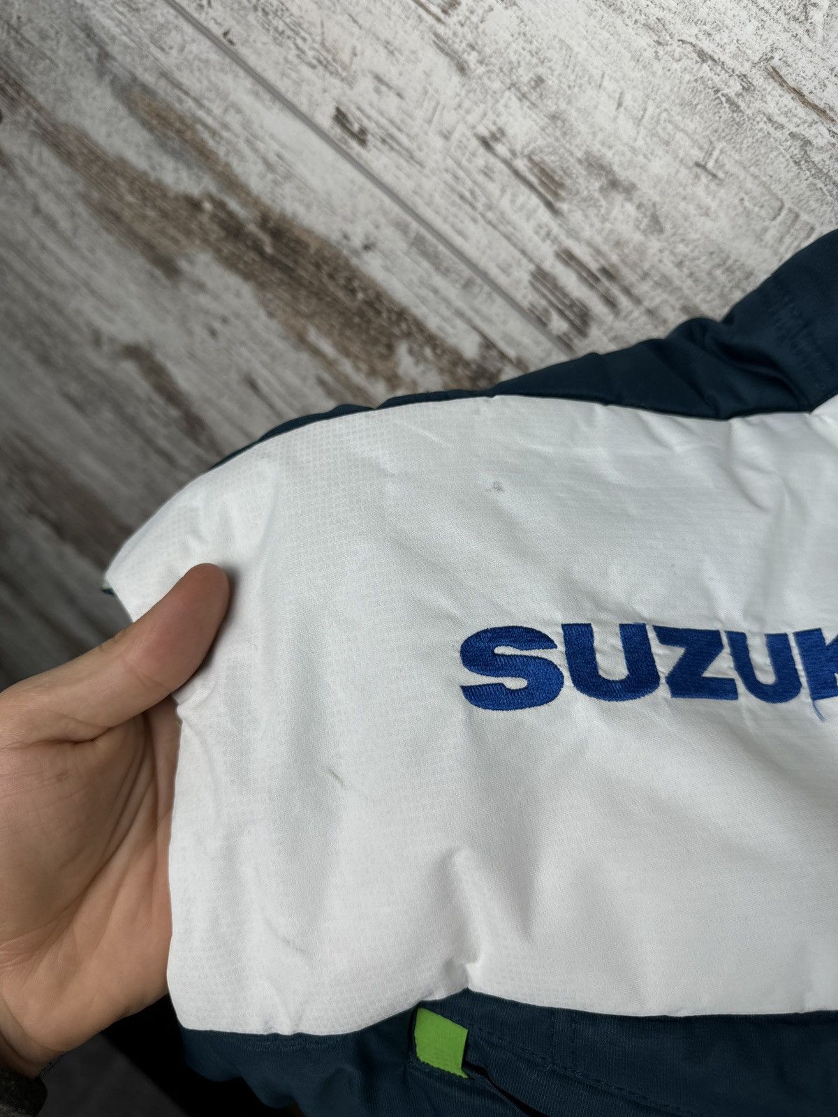 Vintage Mens Vintage Suzuki racing vest firelli formula 1 rare Size US XL / EU 56 / 4 - 11 Thumbnail