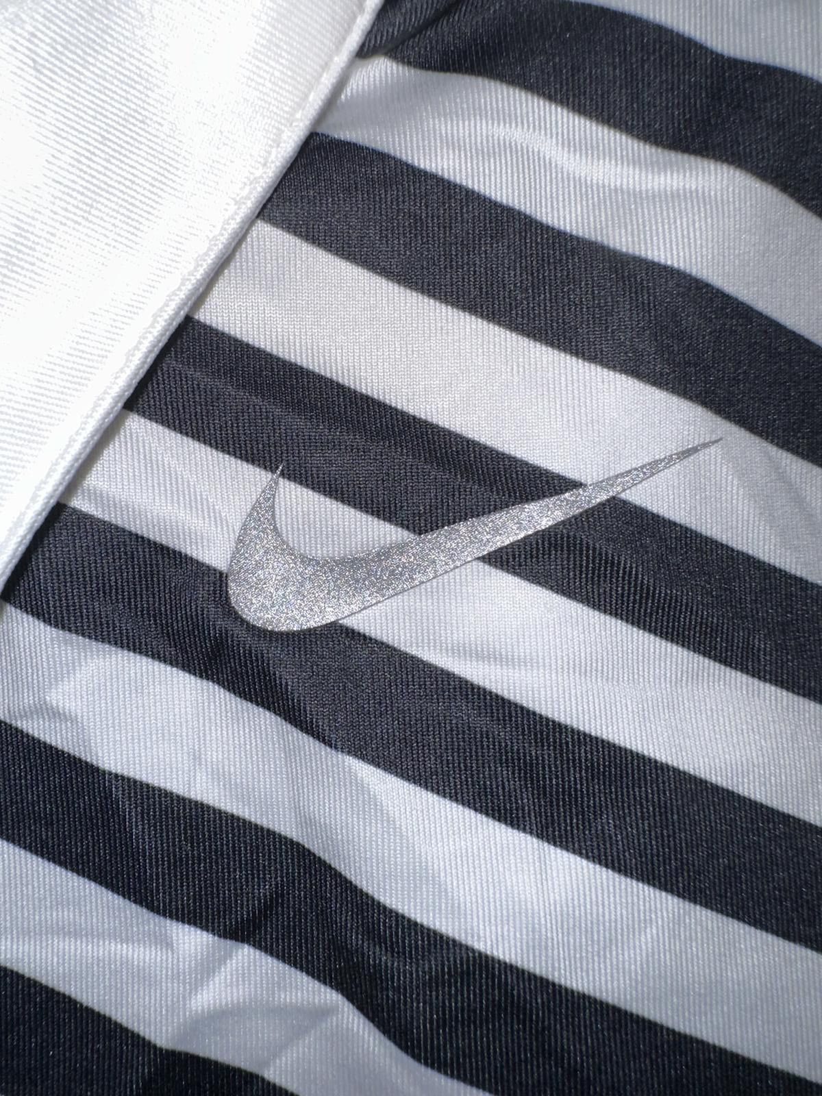 Nike Nike Women's Precision Print Sleeveless Golf Polo Sample Size S / US 4 / IT 40 - 2 Thumbnail