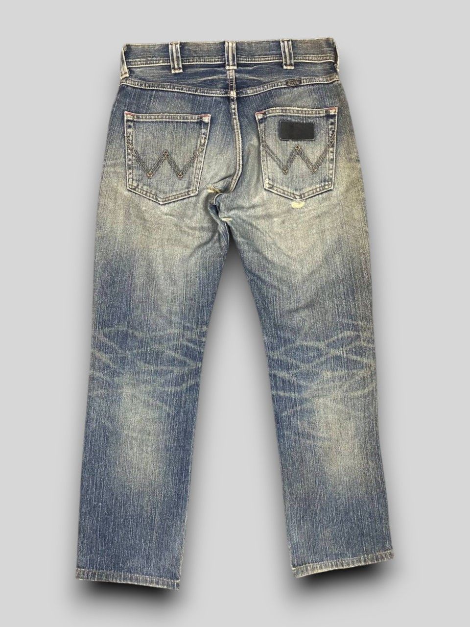 Wrangler vintage wrangler uneven faded distressed denim Size US 32 / EU 48 - 2 Thumbnail