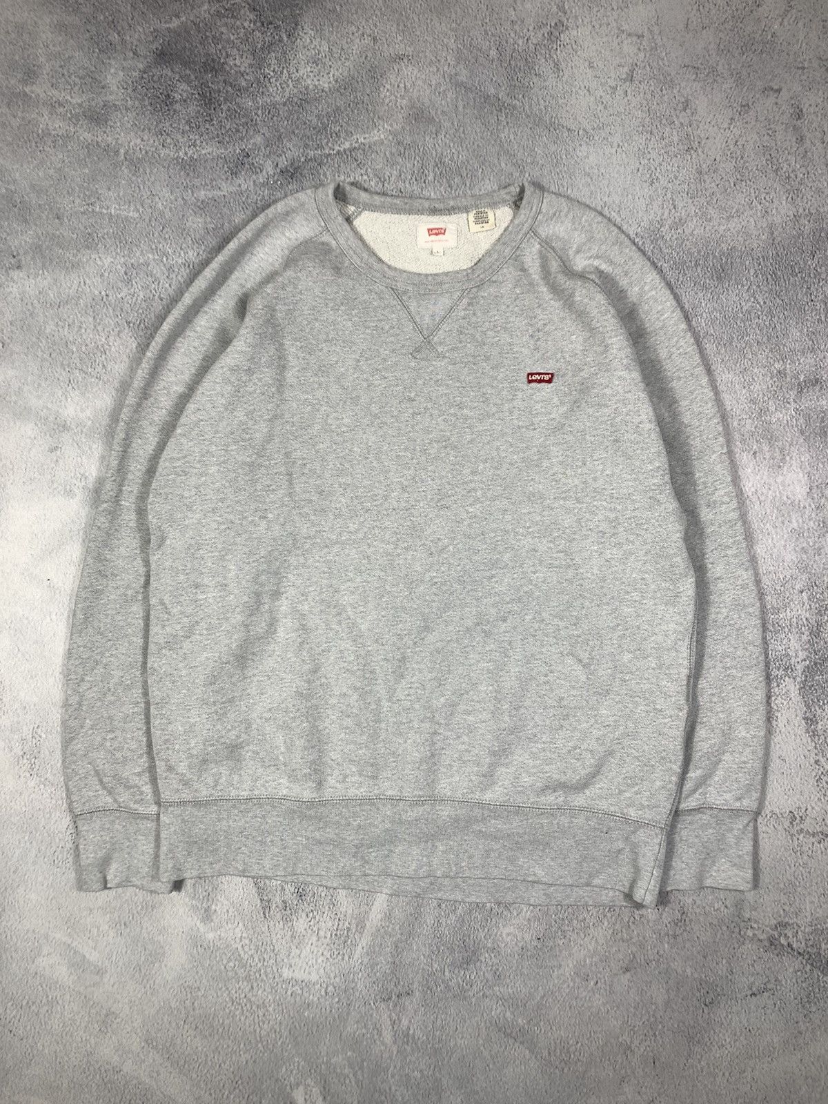 Levi's × Vintage Vintage Y2K Levi’s sweatshirt oldmoney style size L Size US L / EU 52-54 / 3 - 1 Thumbnail