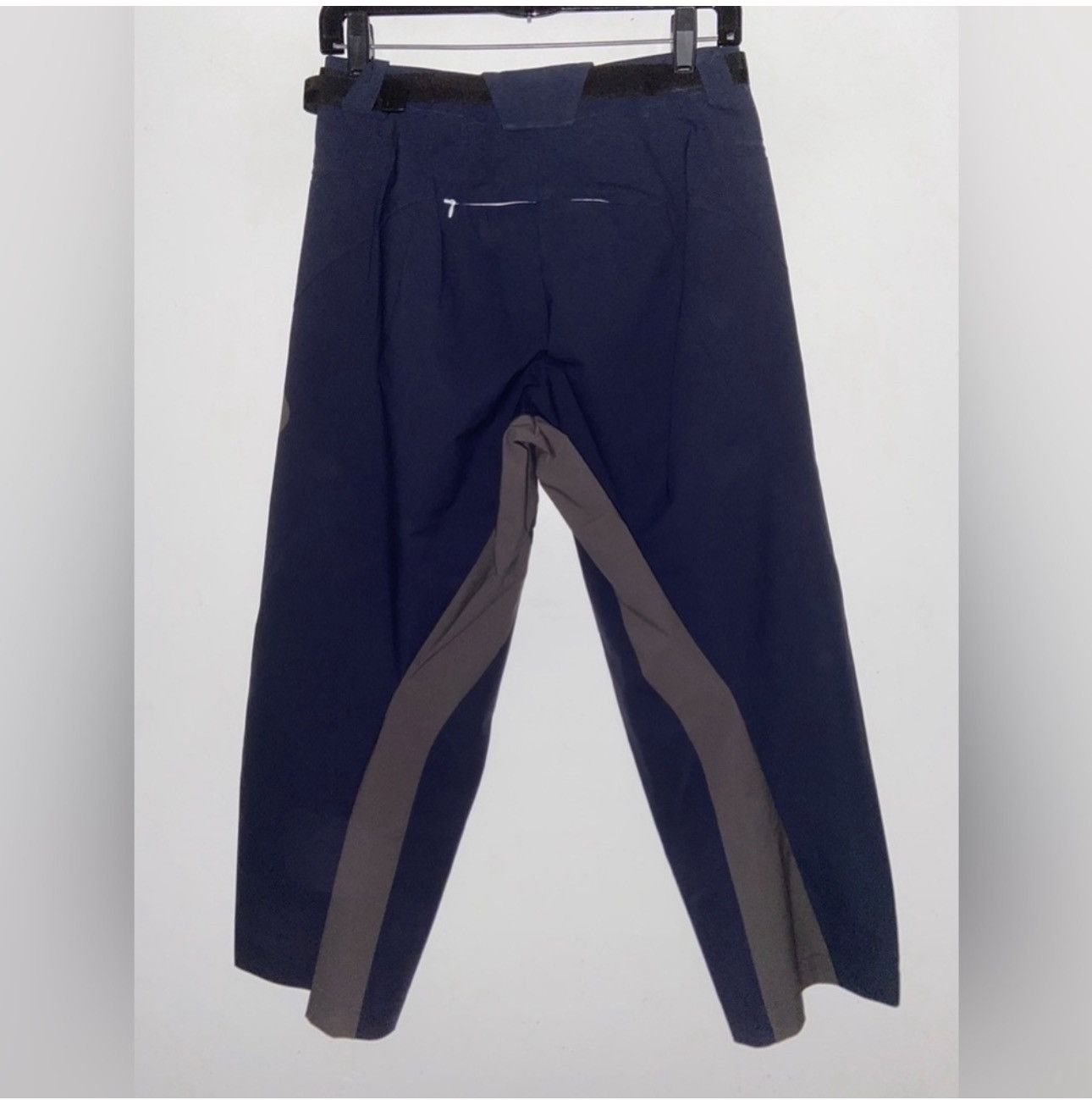 Hyein Seo Hyein Seo Navy Cropped Polyester Trousers size S NWT UNI​​ Size US 30 / EU 46 - 2 Thumbnail
