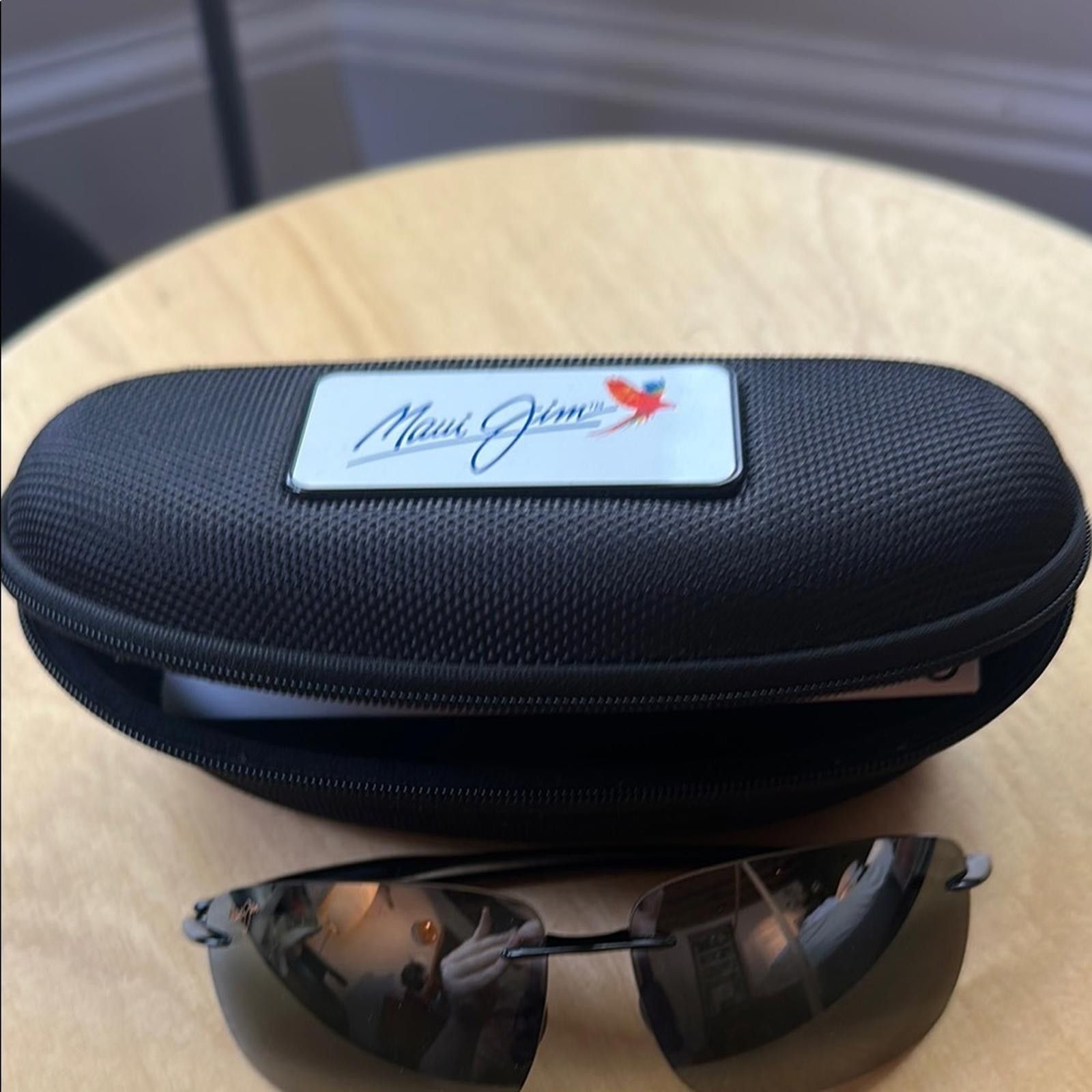 Maui Jim Maui Jim Breakwall Polarized Black Sunglasses with Case Size ONE SIZE - 1 Thumbnail