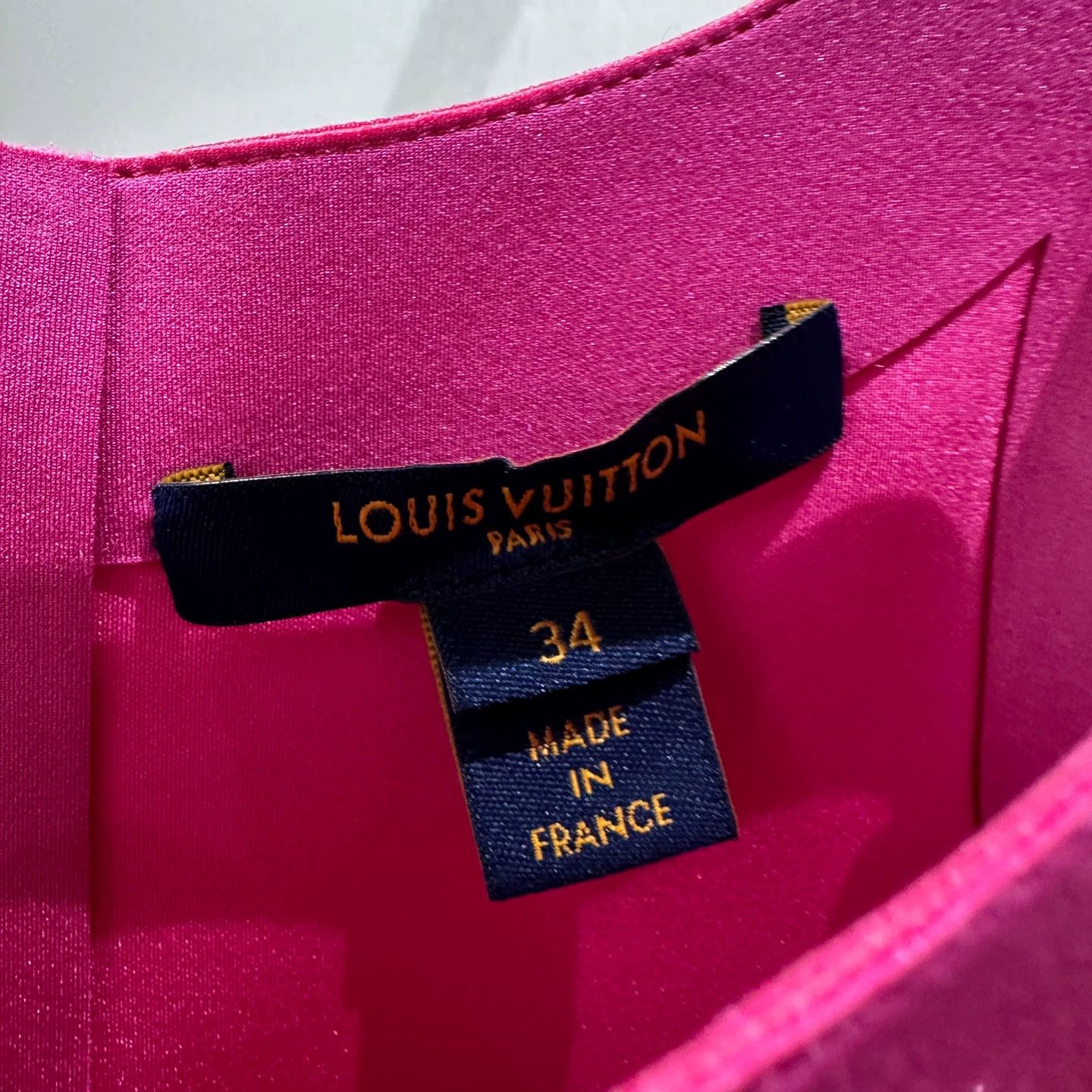 Louis Vuitton LV women's Rose Pink Subtle Logo Dress 34 Nylon Size XS / US 0-2 / IT 36-38 - 3 Thumbnail