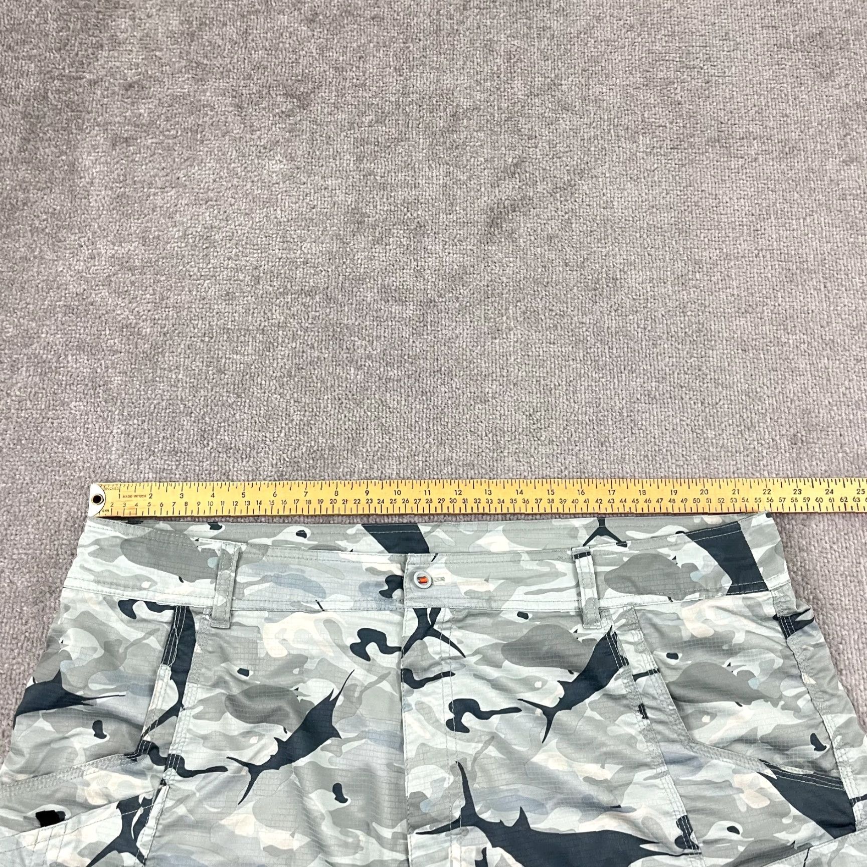 Vintage AFTCO Mens Cargo Shorts 42 Grey Camouflage Outdoor Casual Workwear Cargo Pocket 9.5" Inseam Regular Fit Mens Size US 42 / EU 58 - 4 Thumbnail