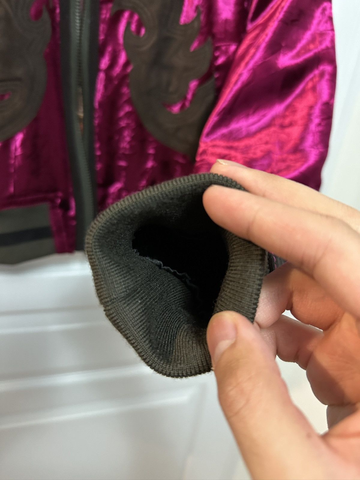 Haider Ackermann Crushed Velvet Cropped Bomber Jacket w/ Suede Appliqués Size US XS / EU 42 / 0 - 18 Thumbnail