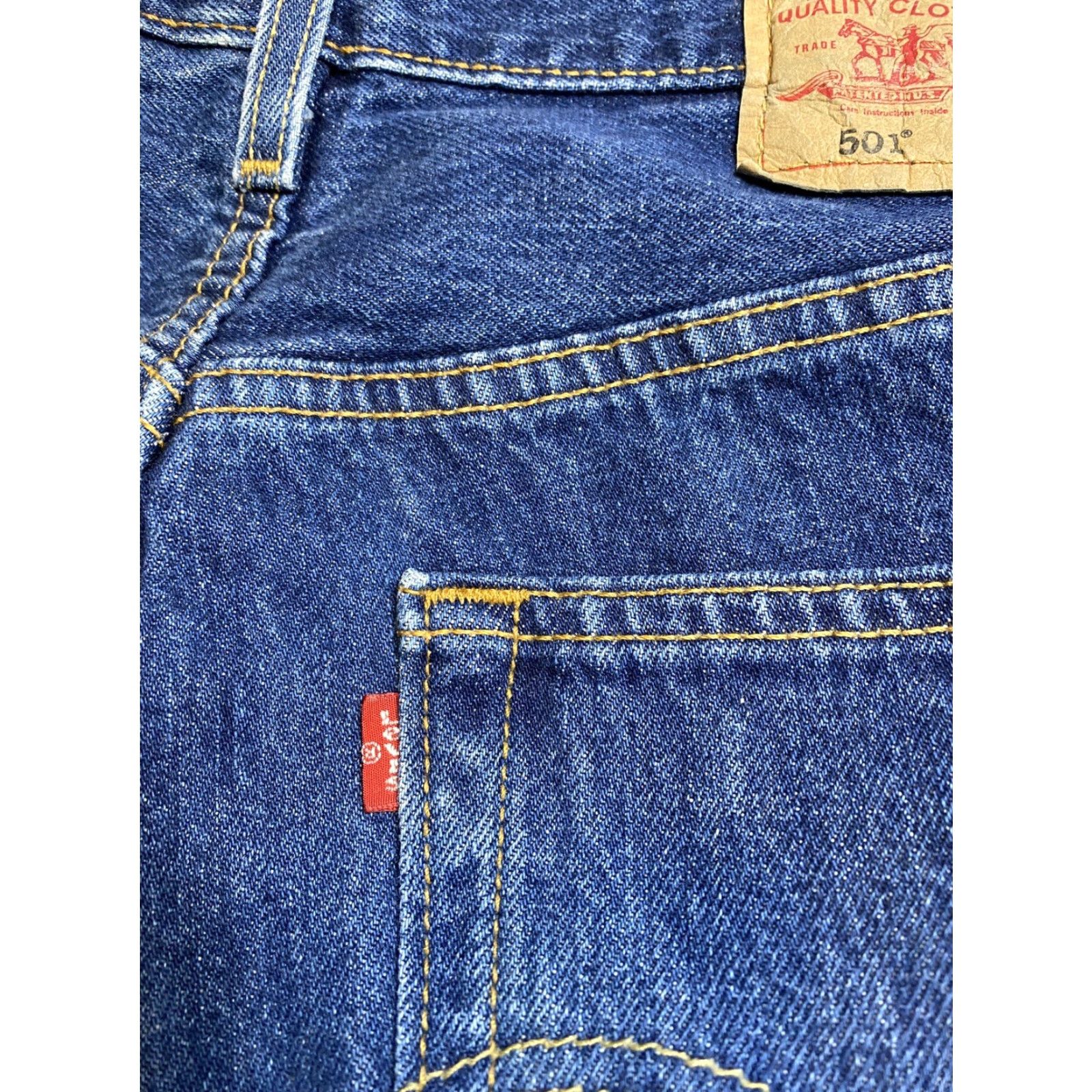 Levi's VINTAGE Levi's 501 Jeans Main Point Levi's 501 Jeans Men 33x30 Blue 90s Red Tab Straight Vintage Men’s 501 90s Jeans Size US 33 - 7 Thumbnail