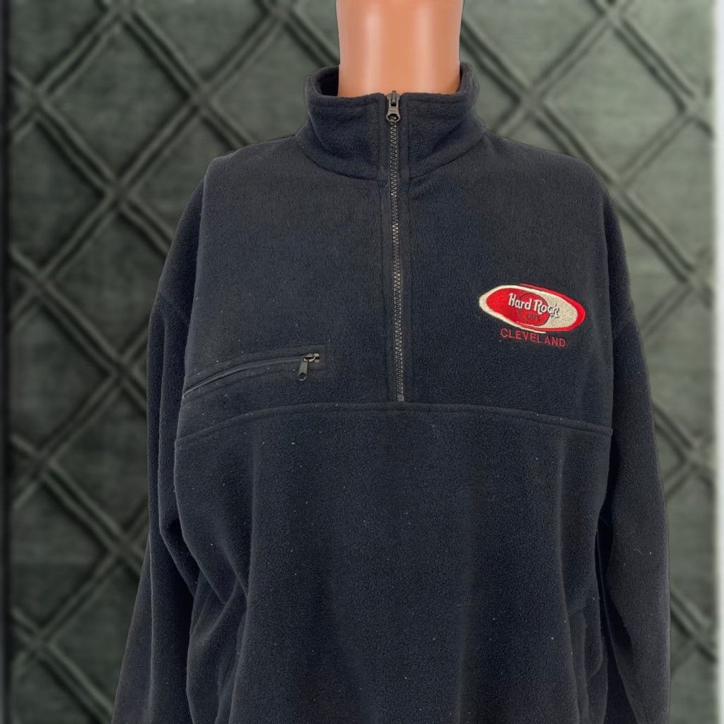 VINTAGE Hard Rock Cafe Cleveland Ohio Embroidered Pullover Fleece Jacket Size M Men Jacket Black SCI