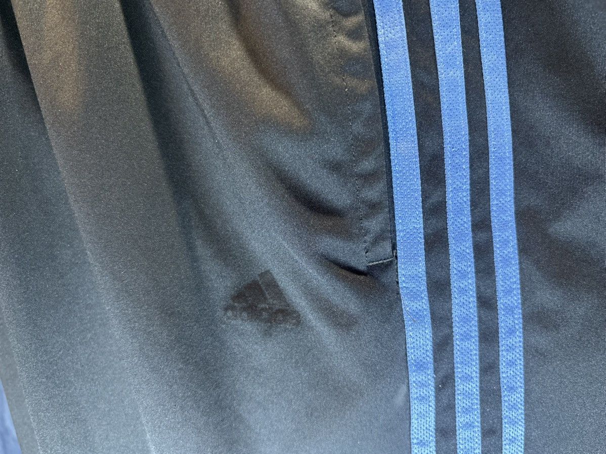Adidas Mens Adidas 3 Striped Shorts Size US 30 / EU 46 - 2 Thumbnail