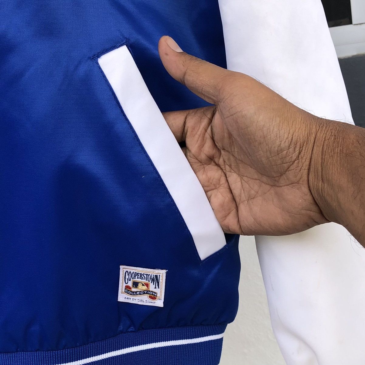 Cooperstown Collection VTG Brooklyn Dodgers Cooperstown Collection Bomber Jacket Size L / US 10 / IT 46 - 6 Thumbnail