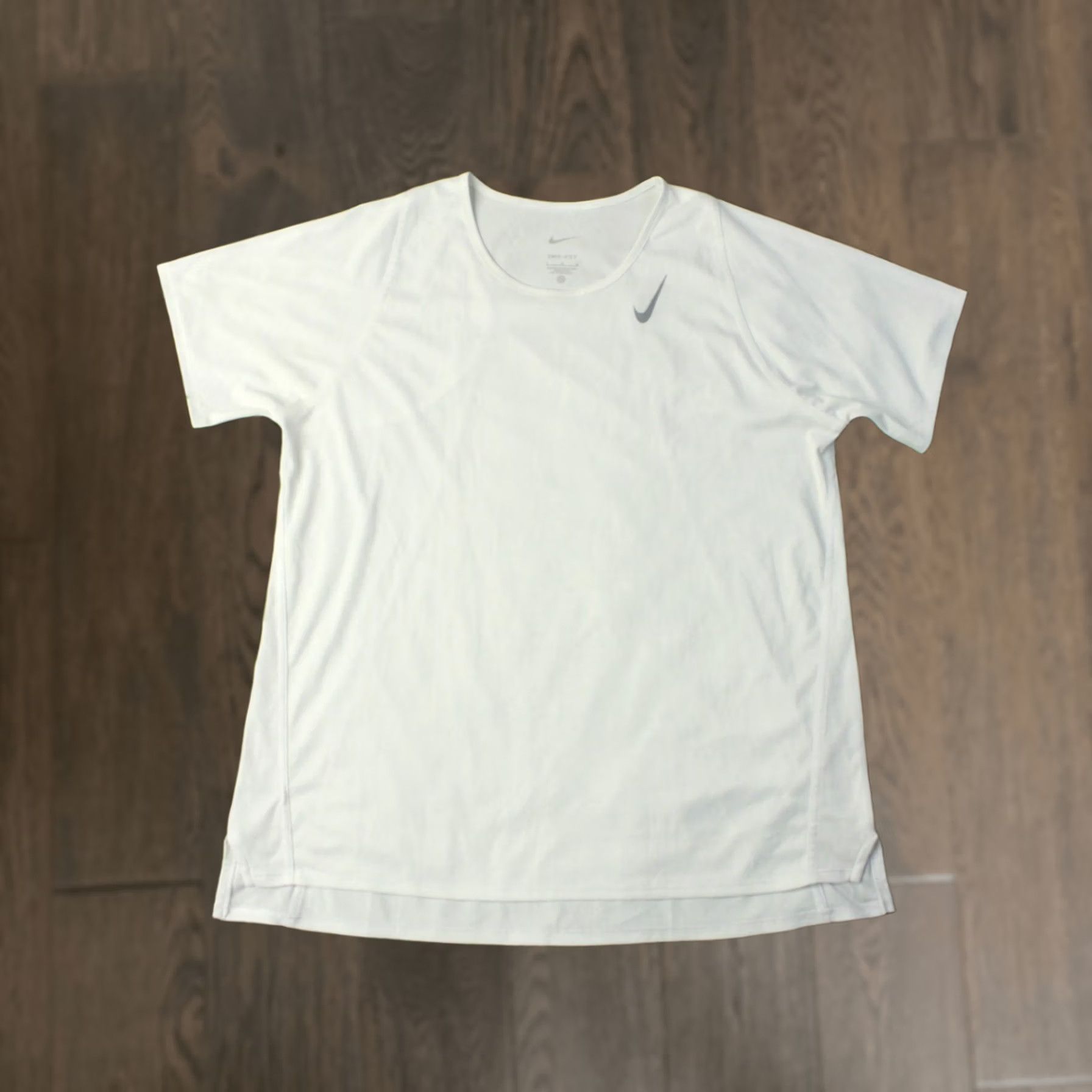 Nike Nike Dri-Fit Women Training Shirt Jersey Tee L White Running Sport Shirt Ladies 2023 Size L / US 10 / IT 46 - 1 Thumbnail