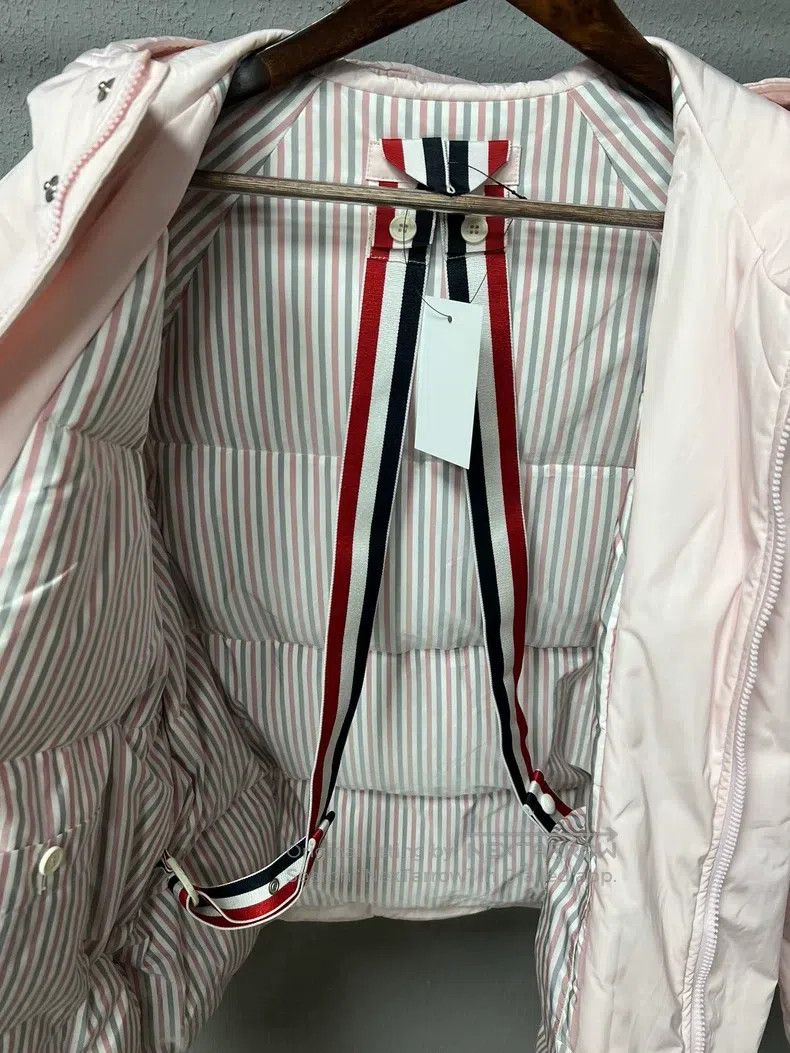 Thom Browne Thom Browne Pink Striped Down Jacket Size US XS / EU 42 / 0 - 3 Thumbnail