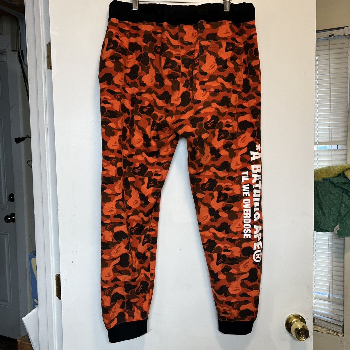 Bape Bape XO Camp Shark Slim Sweatpants Size US 40 / EU 56 - 2 Thumbnail