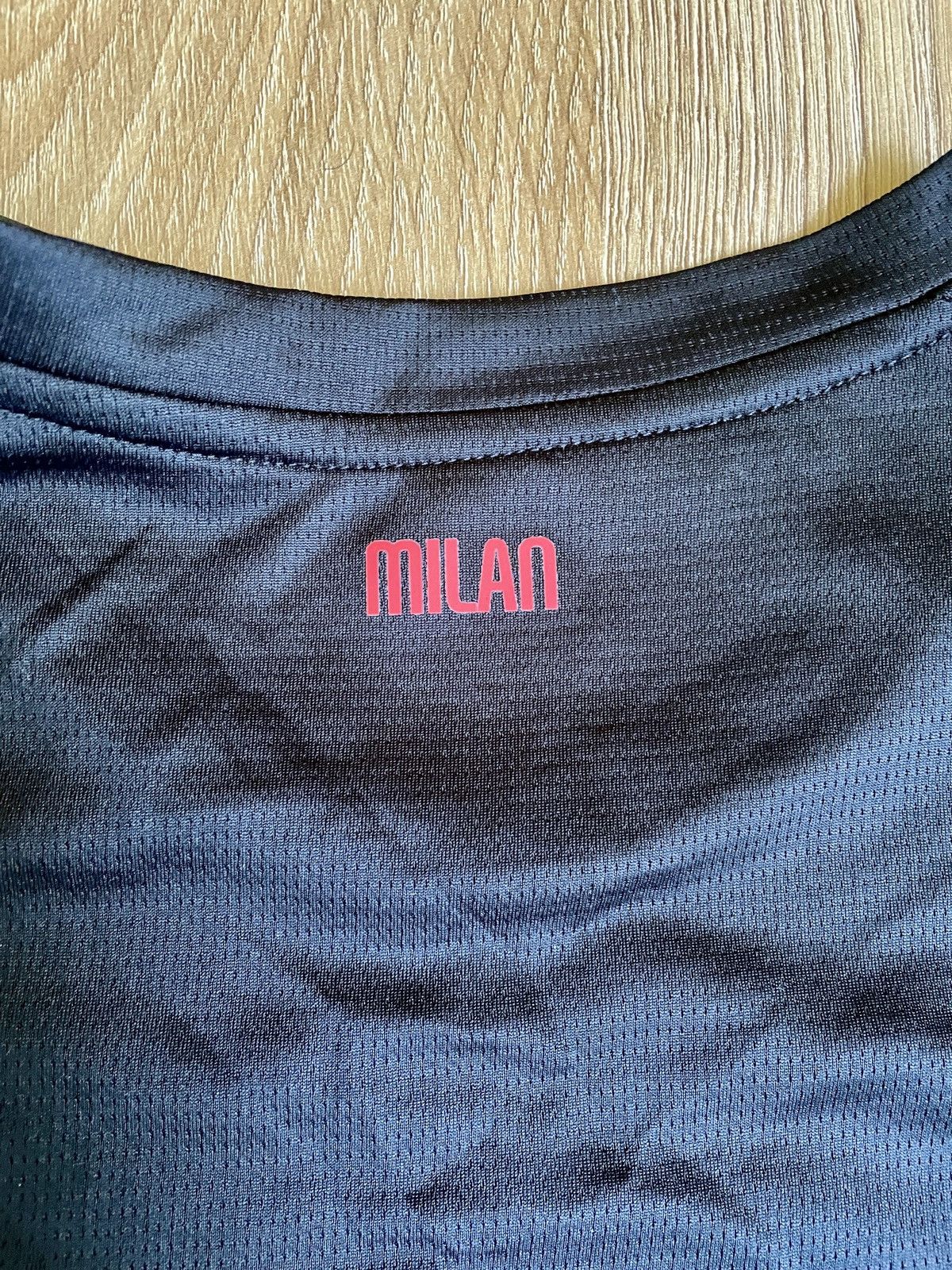 Vintage AC Milan Kit 25/26 Home Size US M / EU 48-50 / 2 - 7 Thumbnail