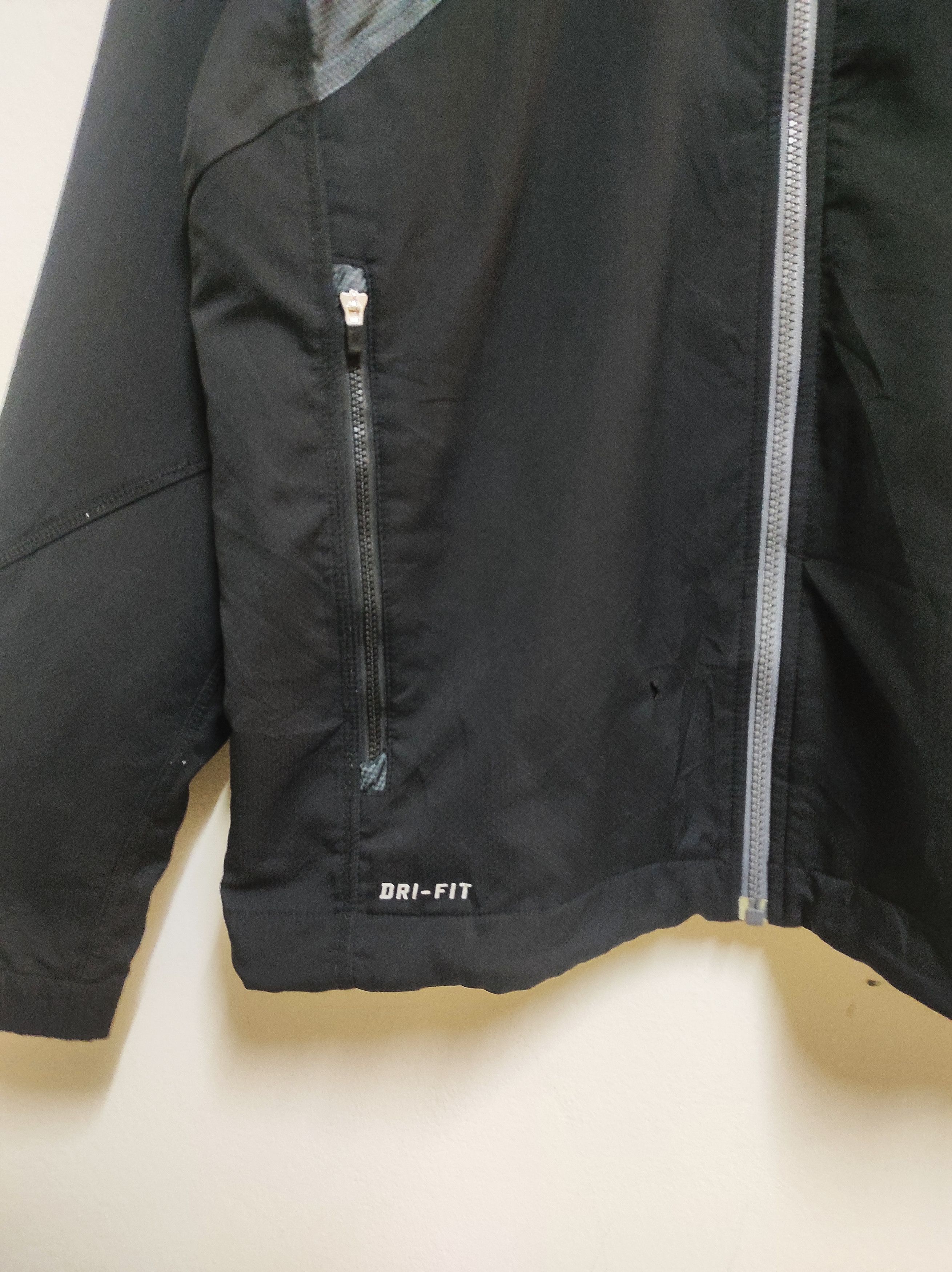 Nike Nike Swosh Jacket Size US XL / EU 56 / 4 - 6 Thumbnail