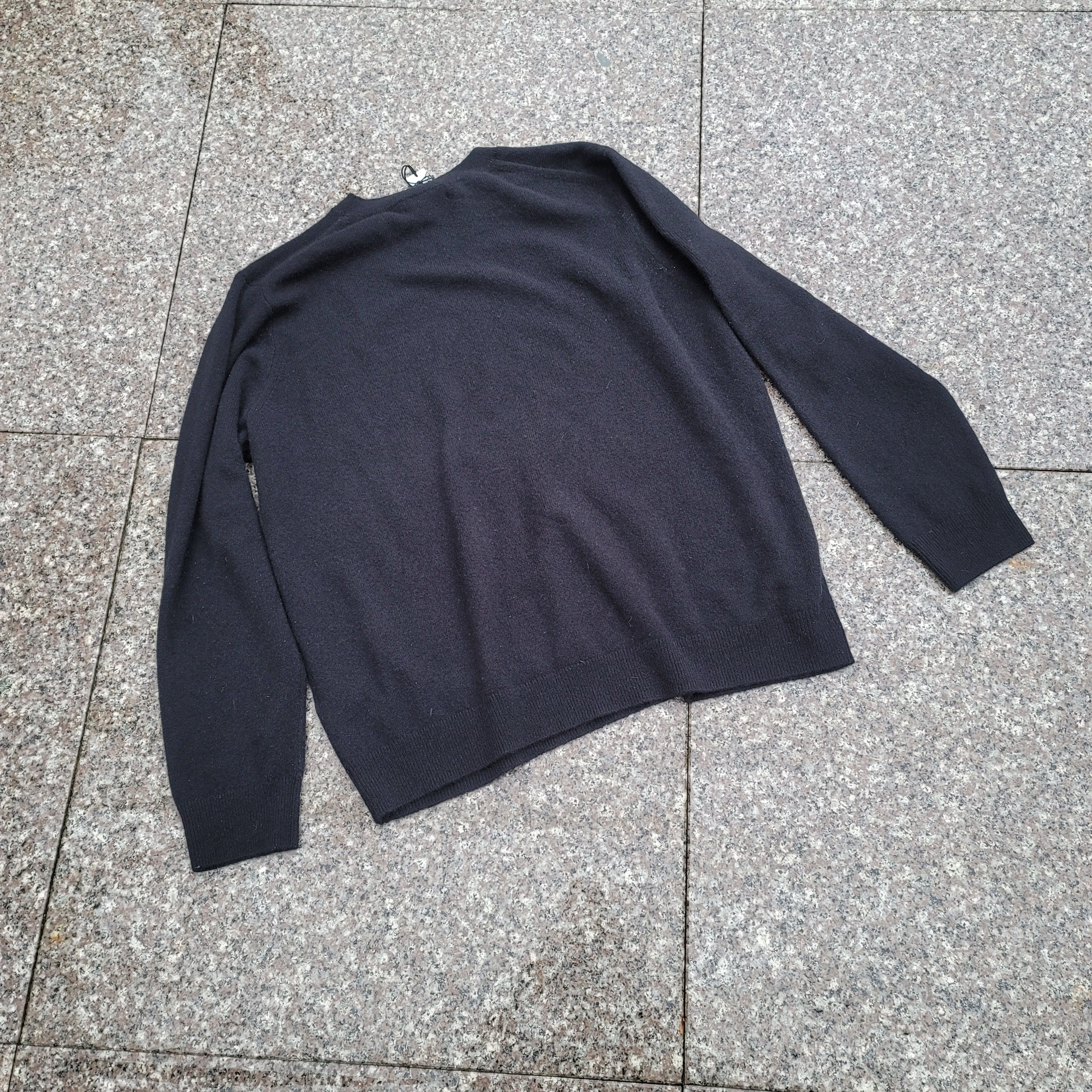 Banana Republic Banana republic cashmere sweater Size XXL / US 16-18 / IT 52-54 - 2 Thumbnail